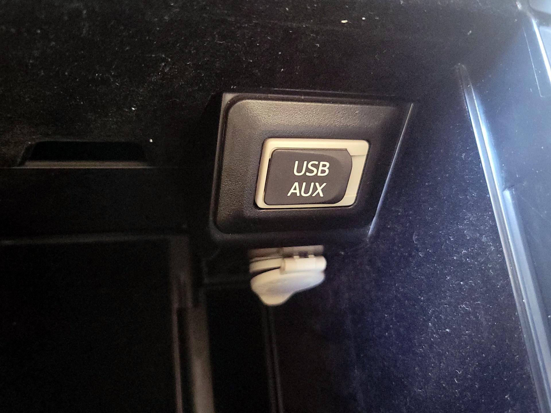 Thumbnail: 2015 Lexus RX - 19
