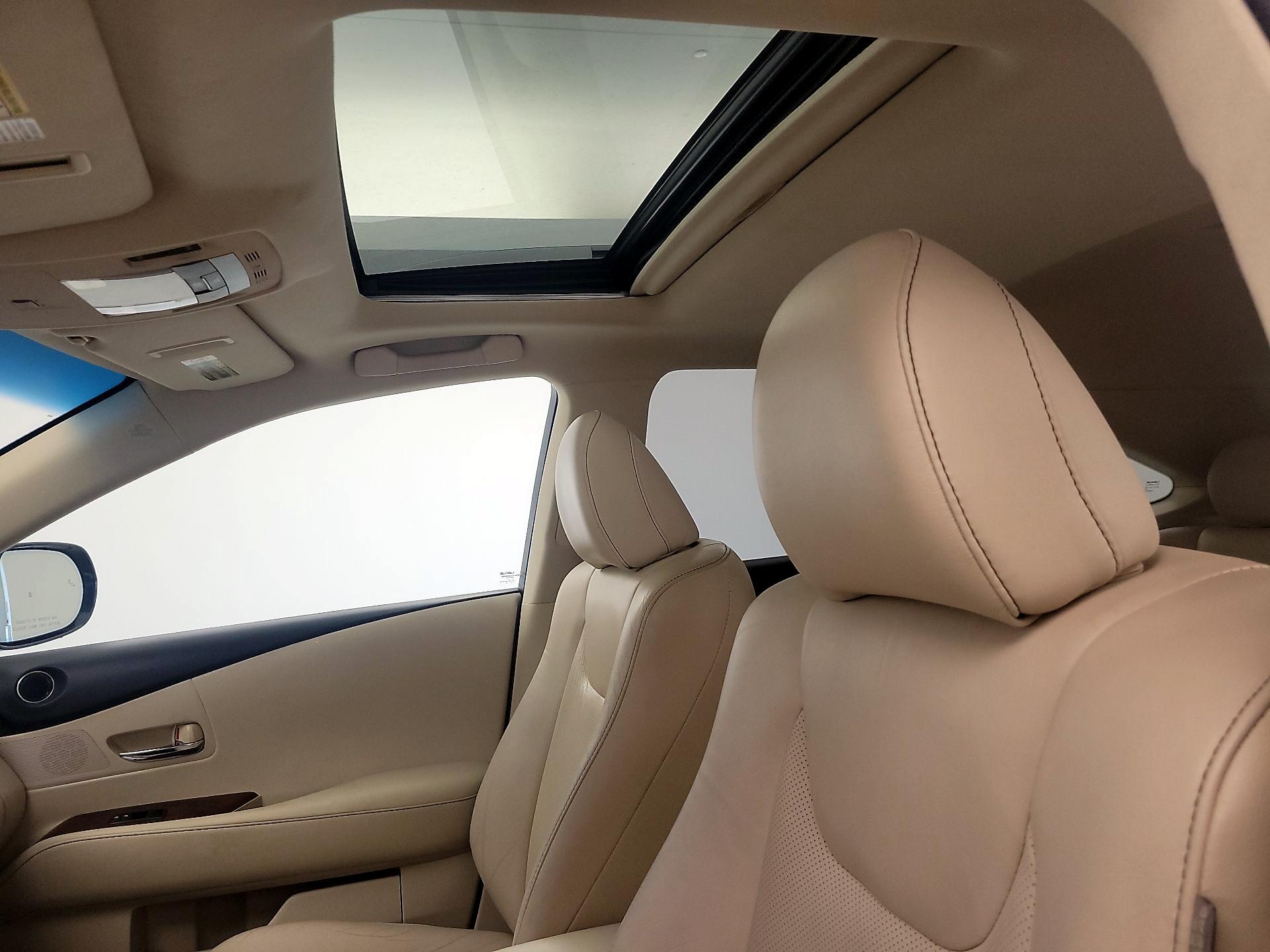 Thumbnail: 2015 Lexus RX - 20