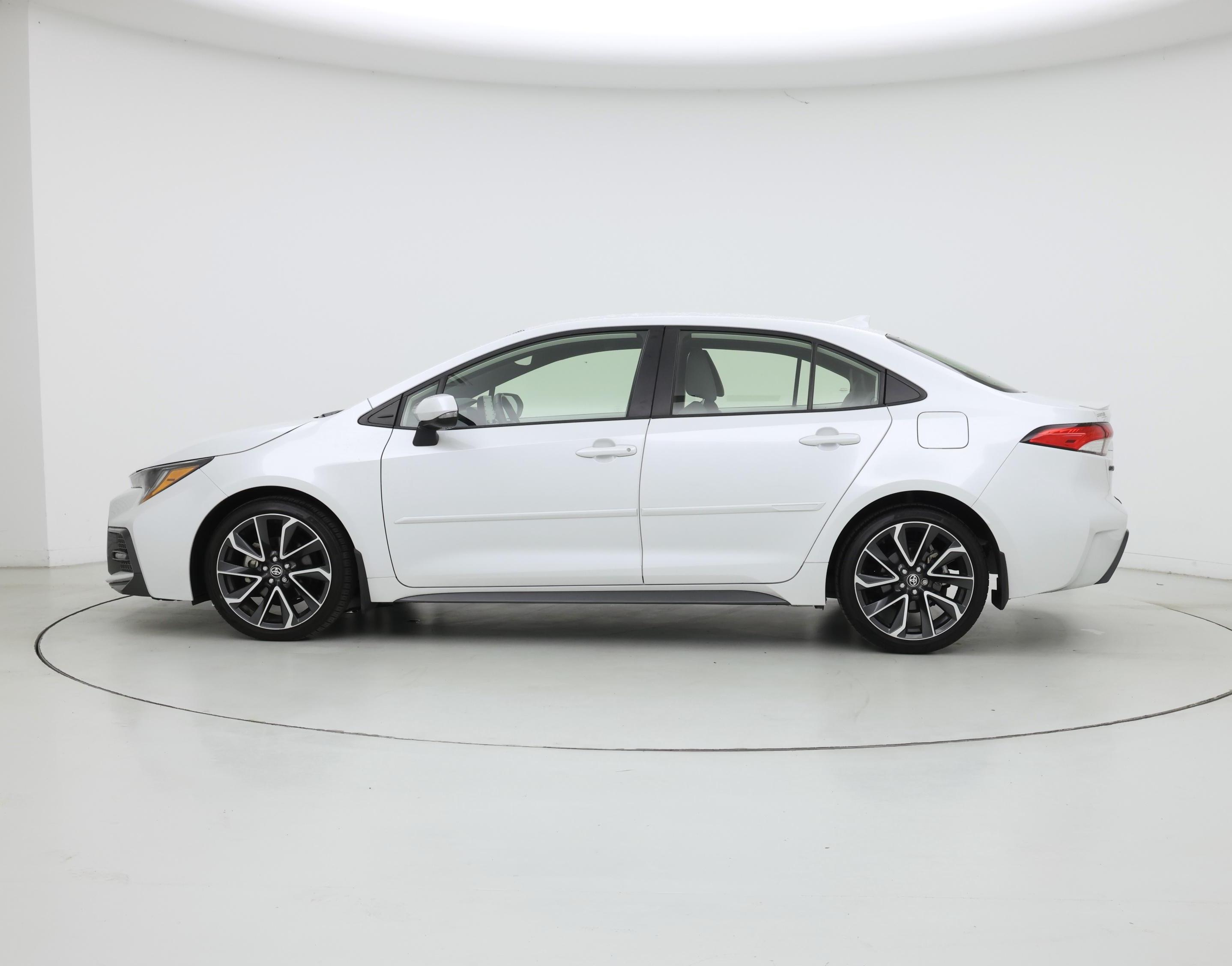 Thumbnail: 2022 Toyota Corolla - 3