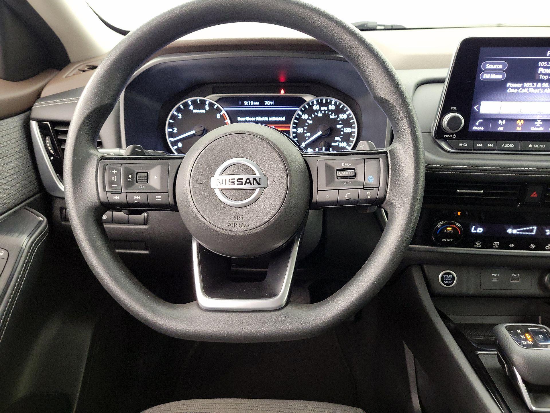 Thumbnail: 2021 Nissan Rogue - 10