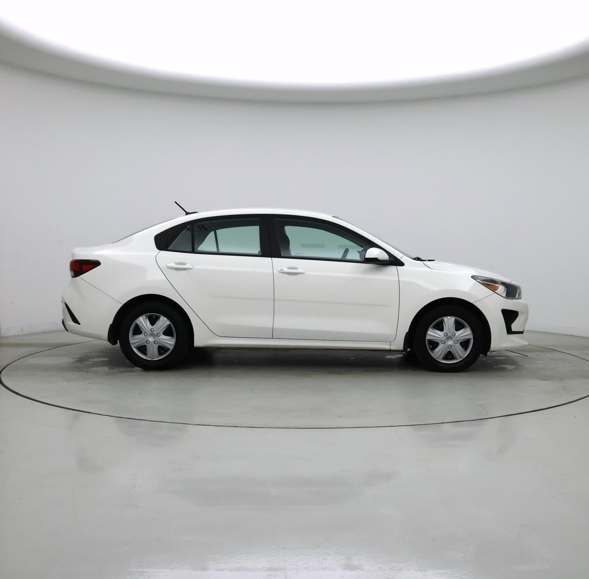 Thumbnail: 2022 Kia Rio - 7