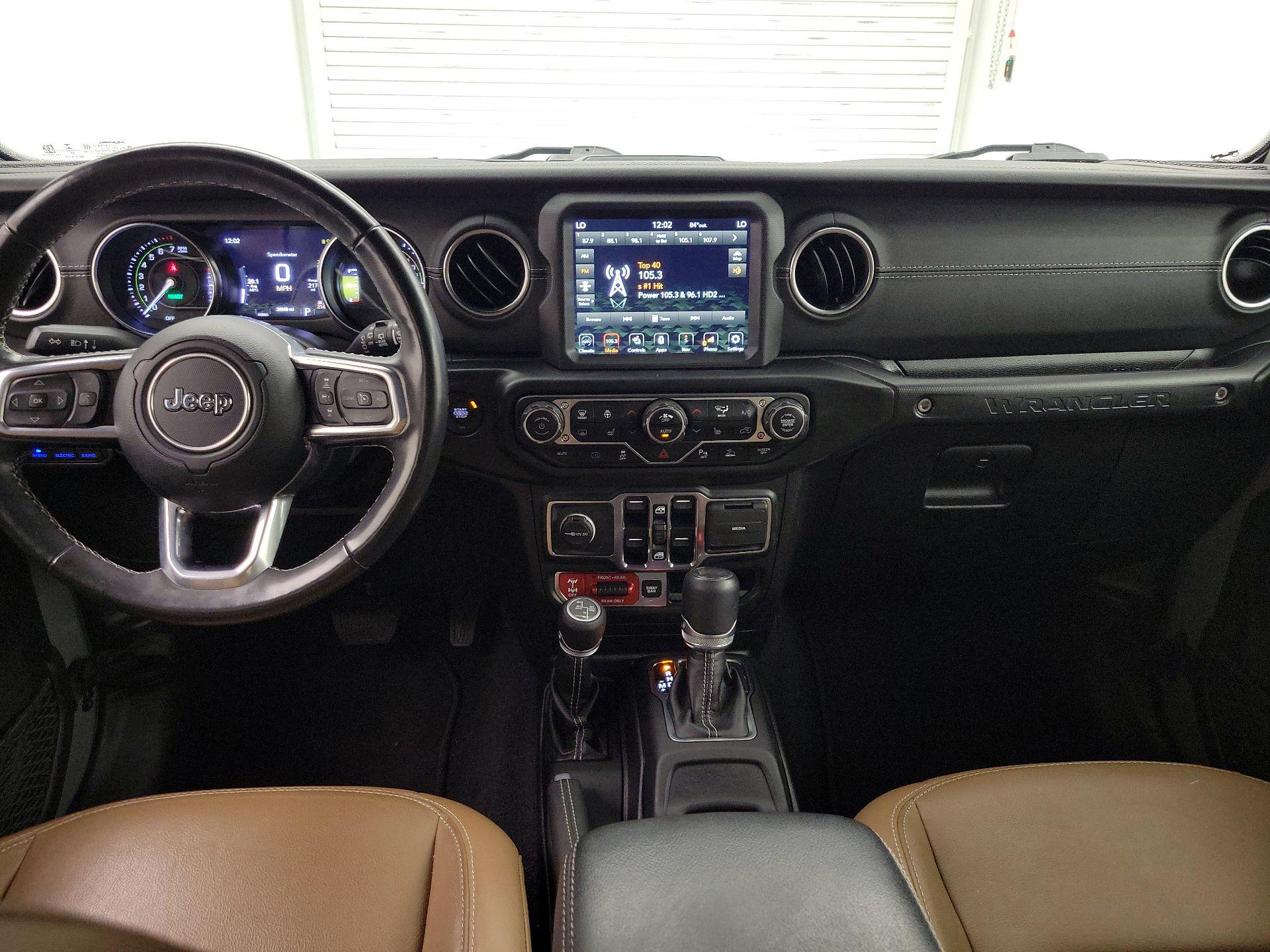 Thumbnail: 2022 Jeep Wrangler - 9