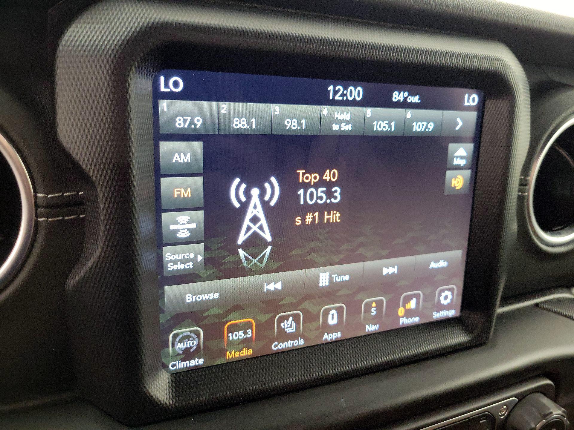 Thumbnail: 2022 Jeep Wrangler - 16