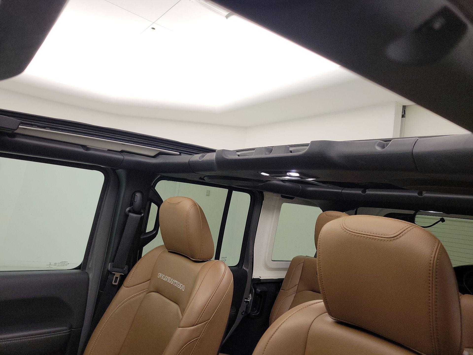 Thumbnail: 2022 Jeep Wrangler - 20