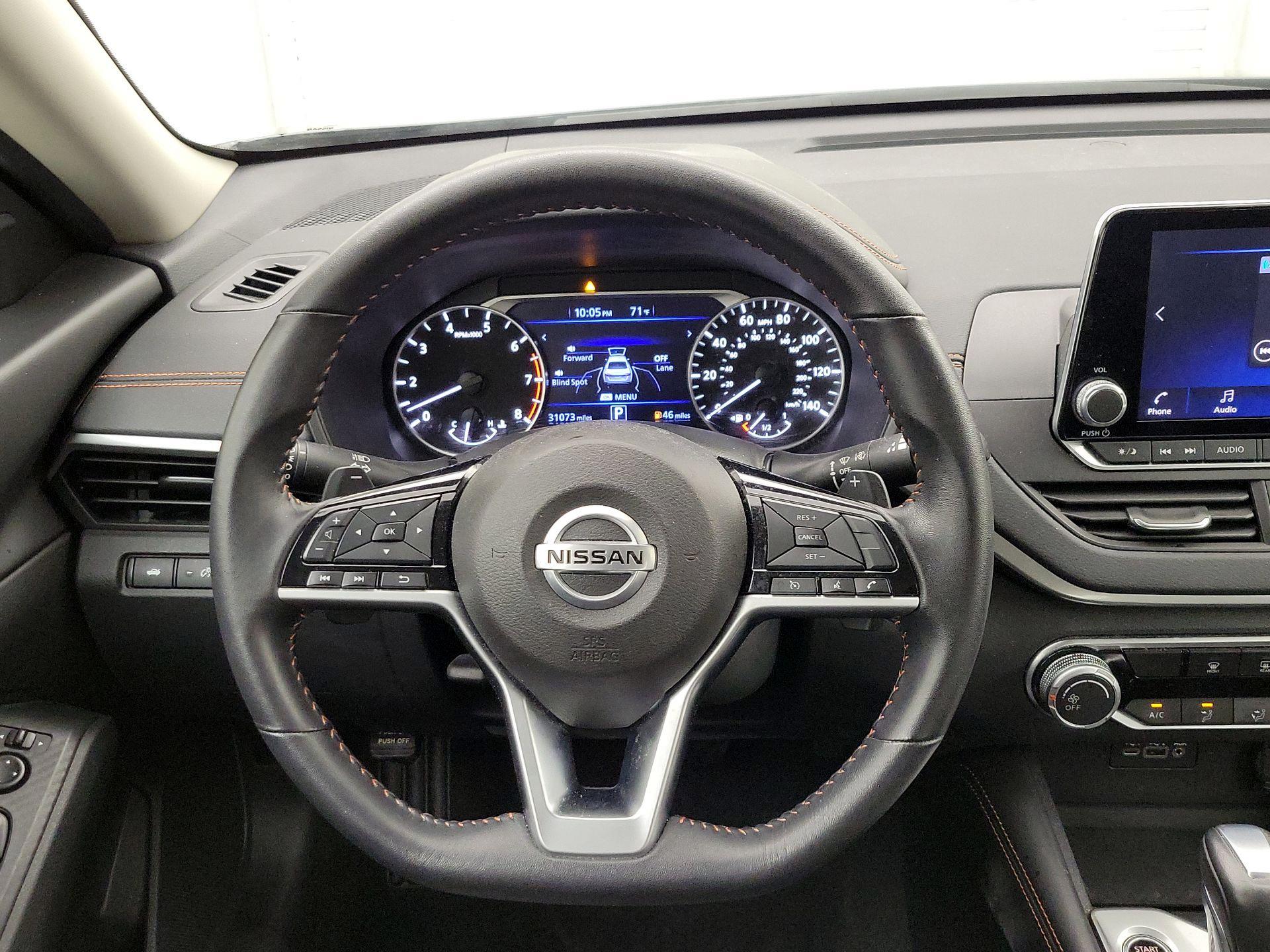 Thumbnail: 2021 Nissan Altima - 10