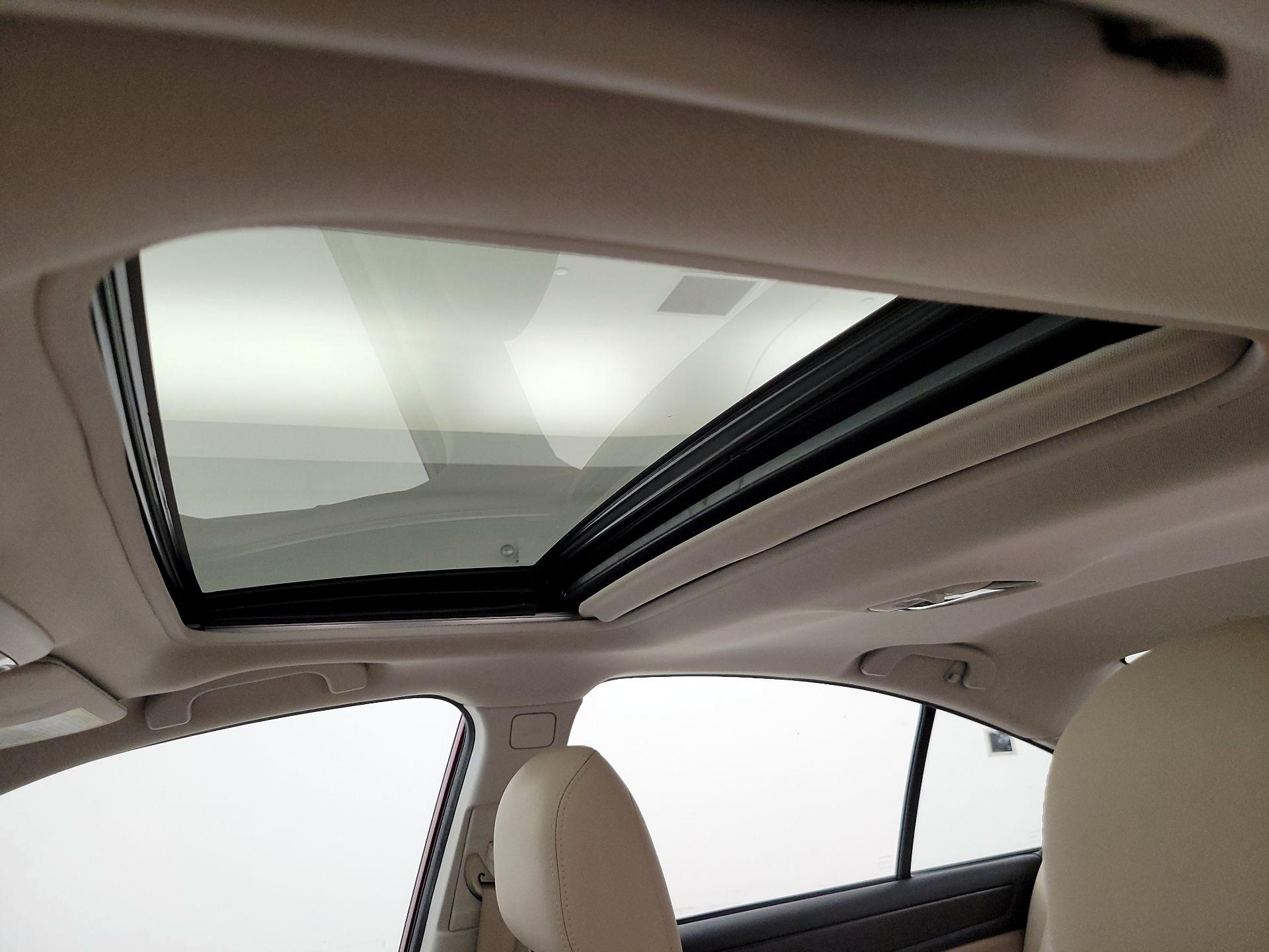 Thumbnail: 2016 Subaru Legacy - 20