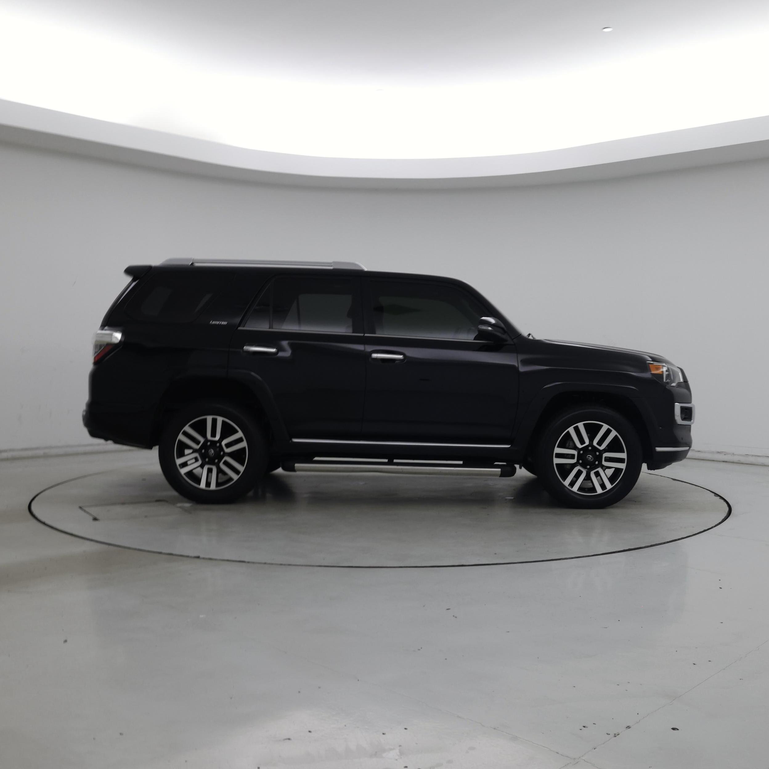 Thumbnail: 2019 Toyota 4Runner - 7
