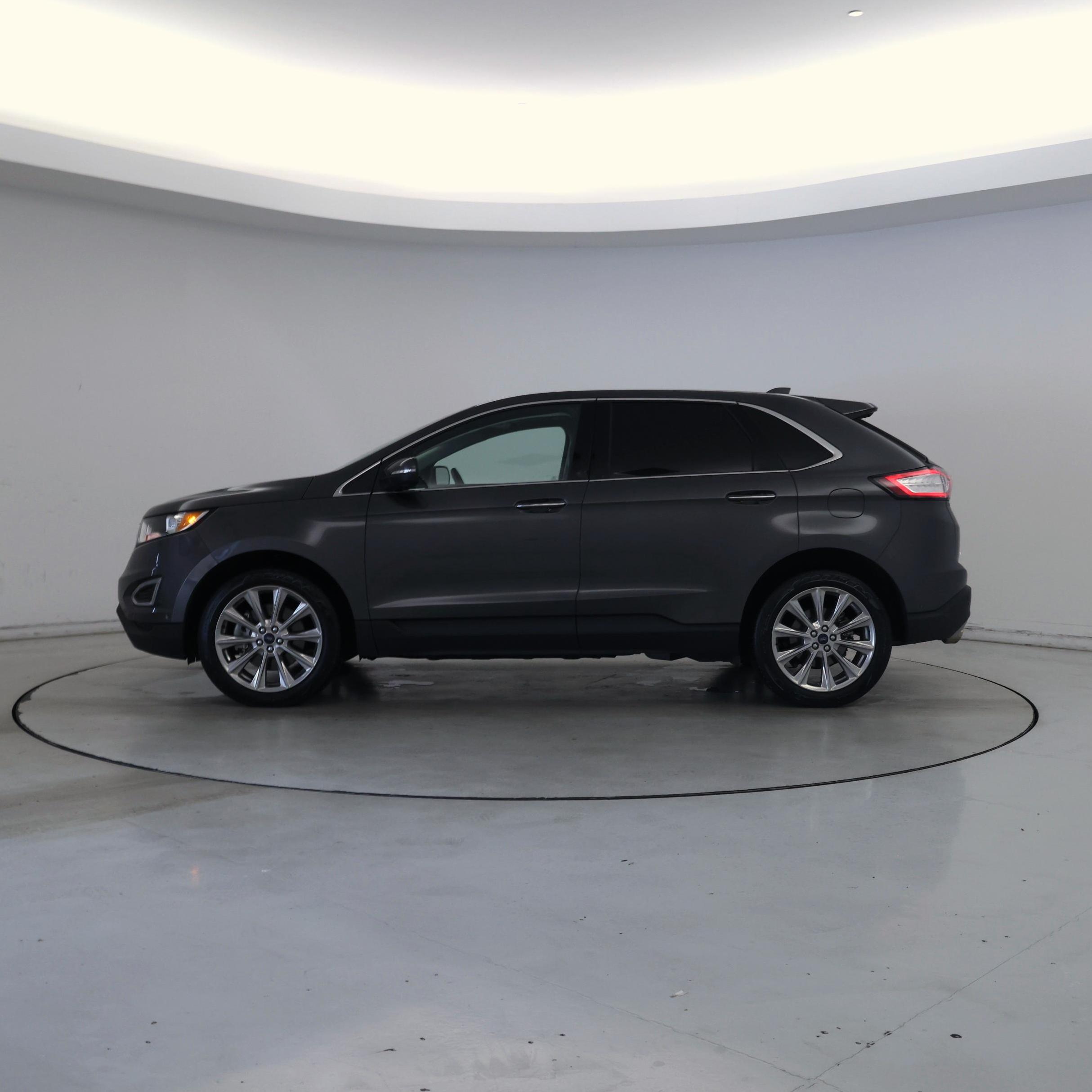 Thumbnail: 2017 Ford Edge - 3