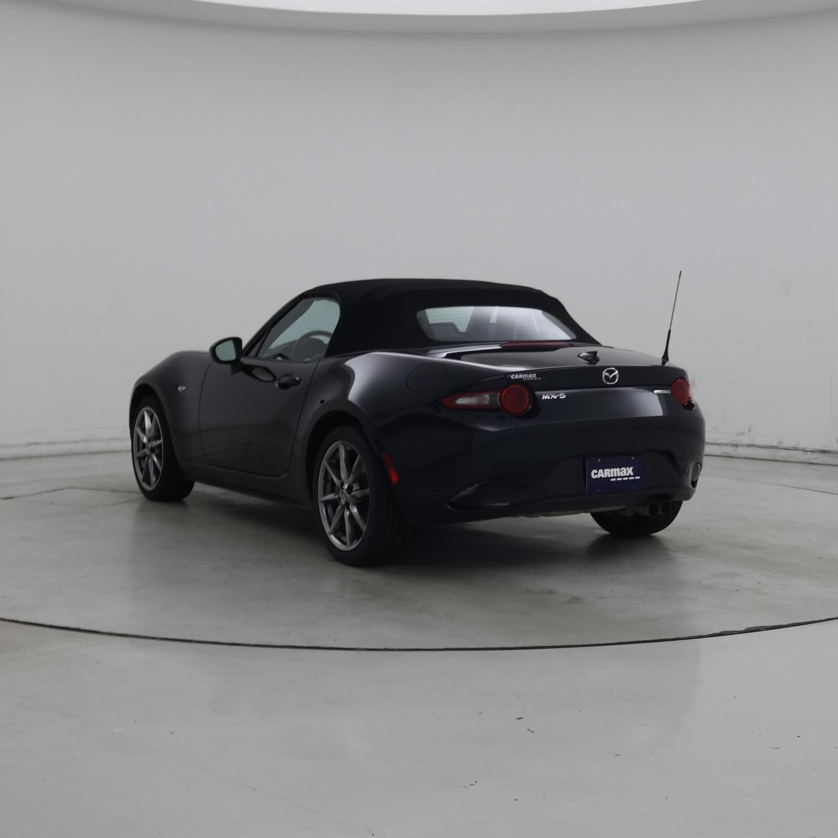 Thumbnail: 2023 Mazda MX-5 Miata - 2