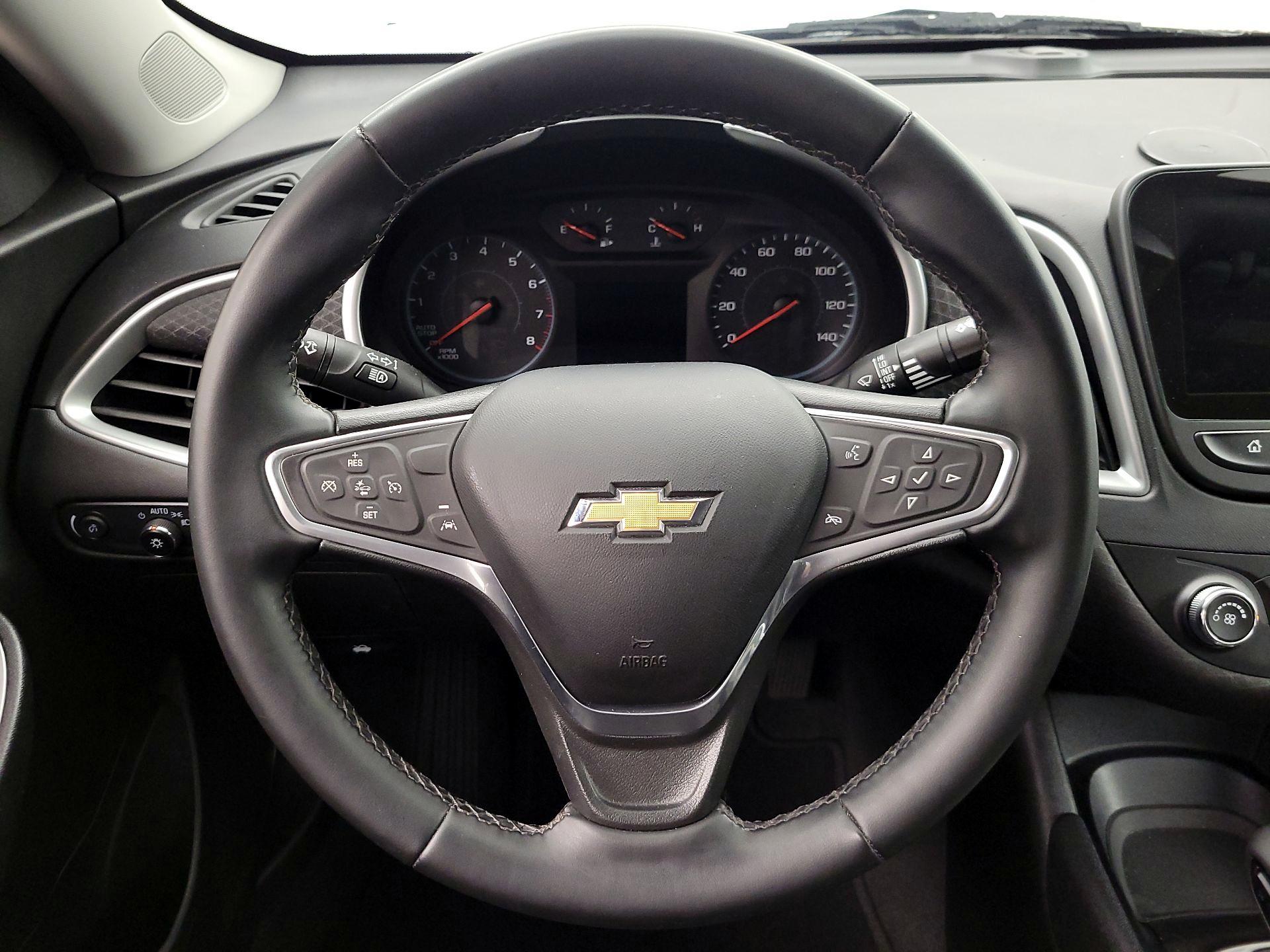 Thumbnail: 2023 Chevrolet Malibu - 10