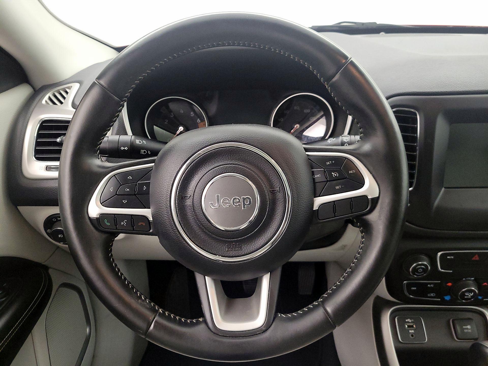 Thumbnail: 2019 Jeep Compass - 10