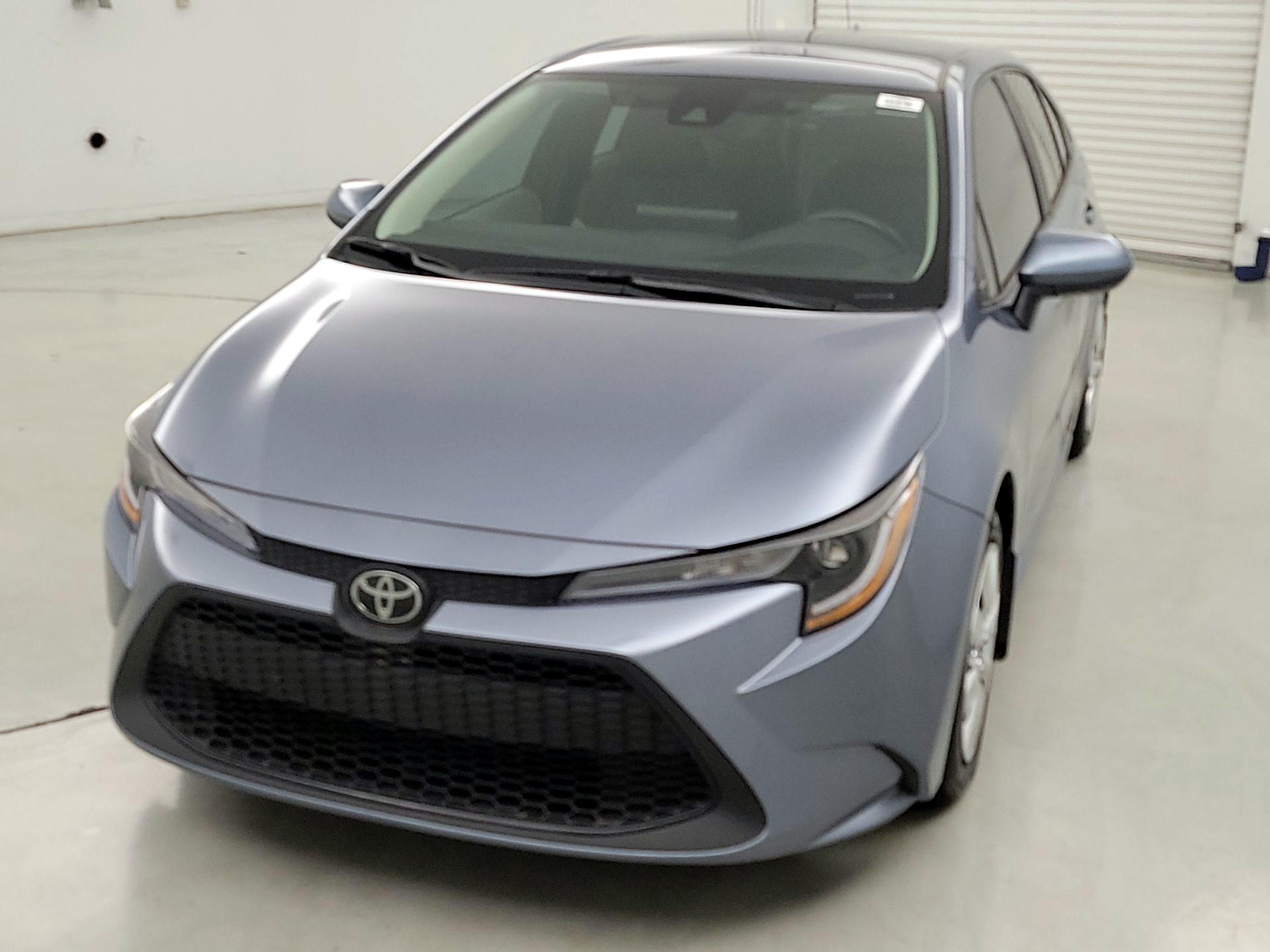 Thumbnail: 2022 Toyota Corolla - 3