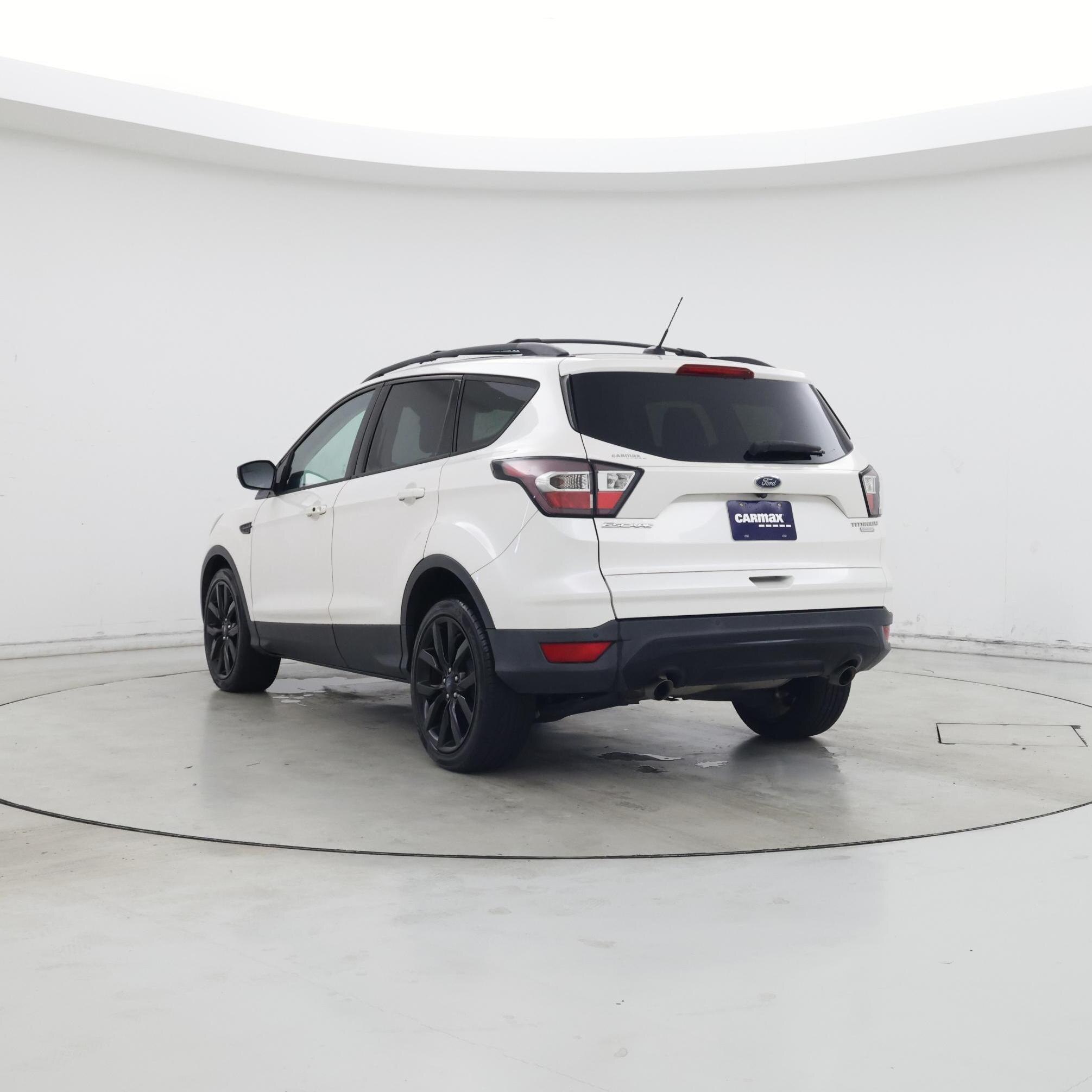 Thumbnail: 2017 Ford Escape - 2