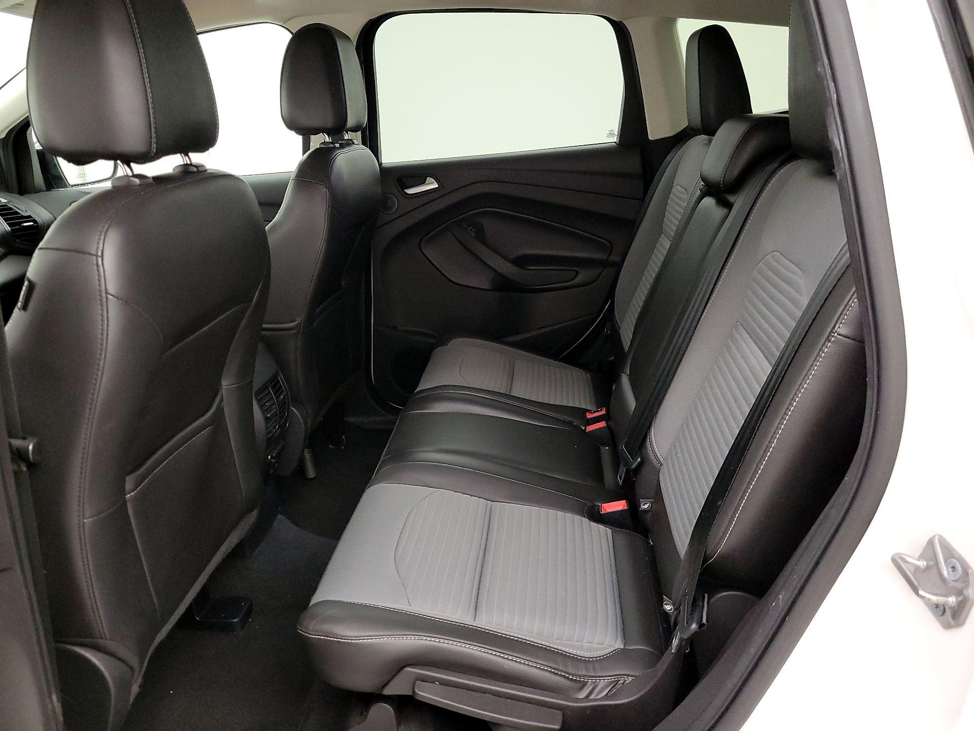 Thumbnail: 2017 Ford Escape - 20