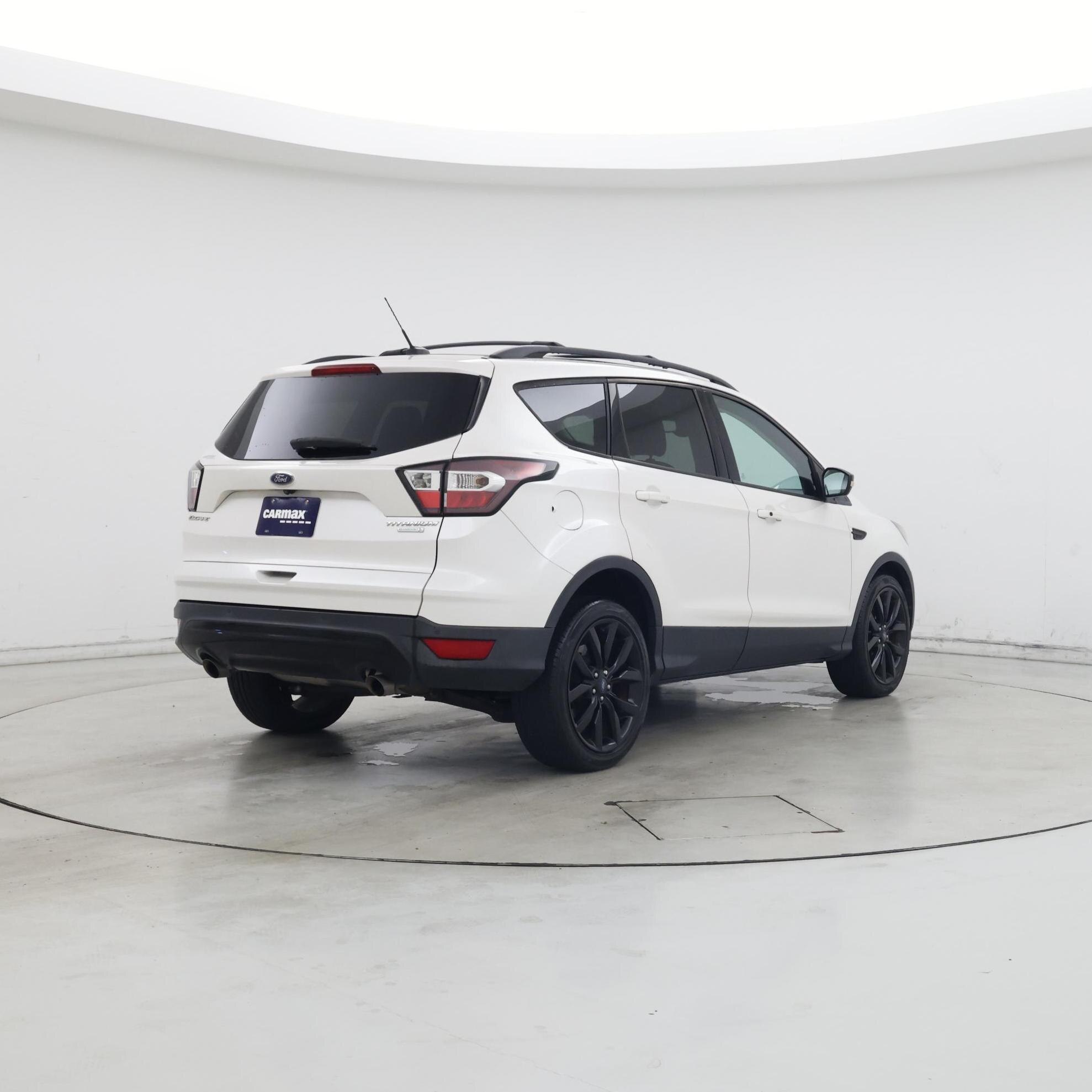 Thumbnail: 2017 Ford Escape - 8