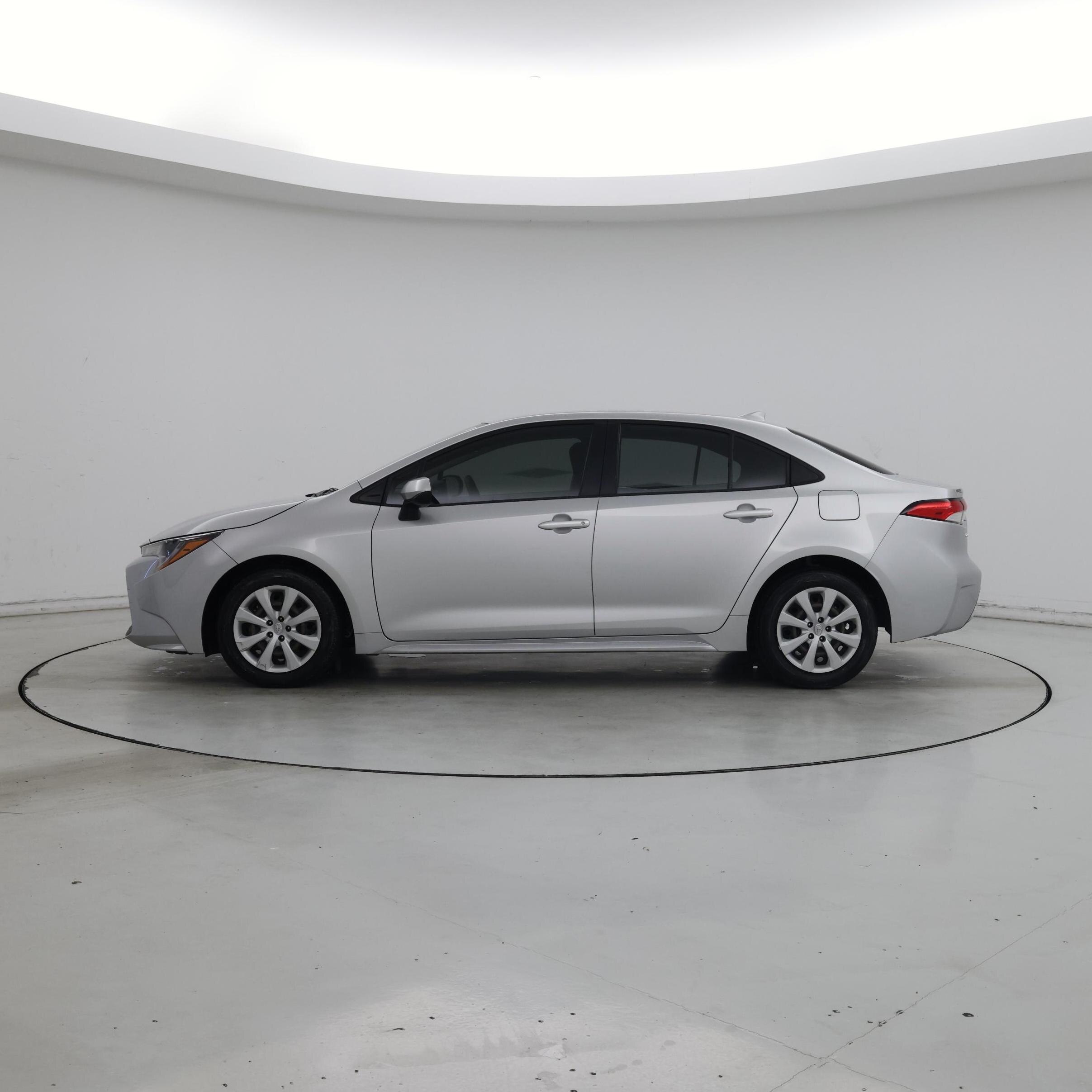 Thumbnail: 2022 Toyota Corolla - 3