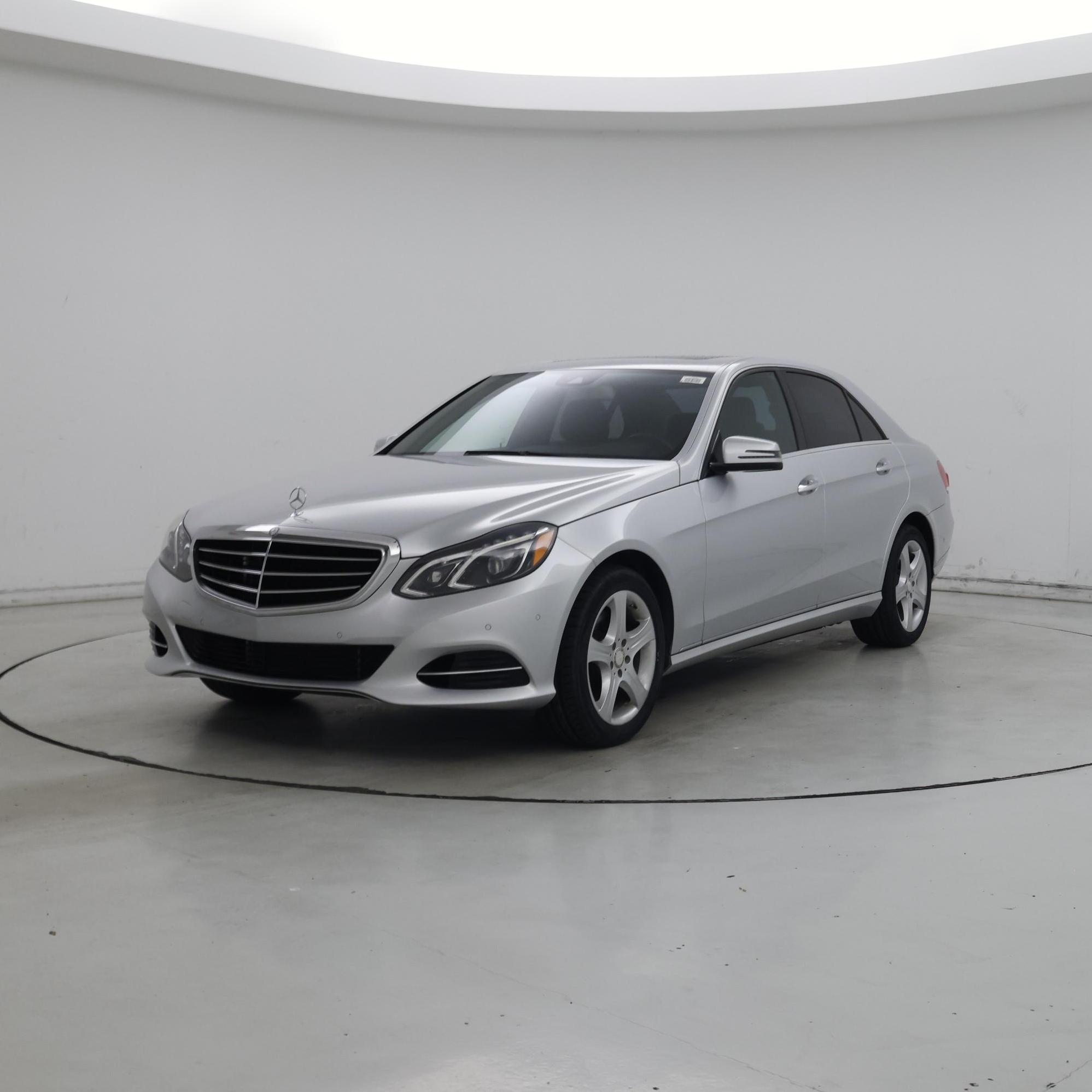 Thumbnail: 2014 Mercedes-Benz E-Class - 4