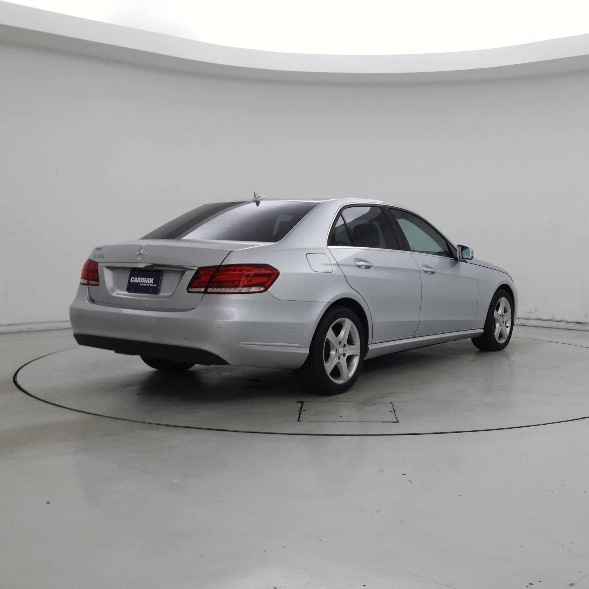 Thumbnail: 2014 Mercedes-Benz E-Class - 8