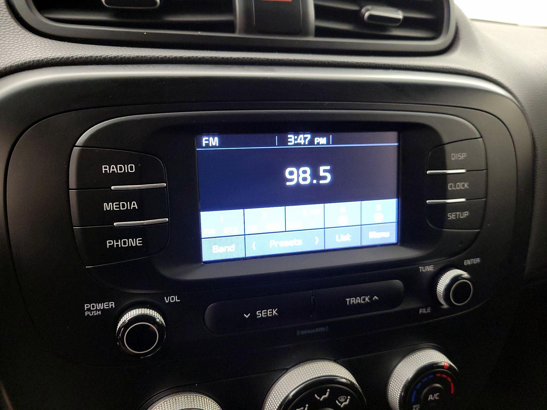 Thumbnail: 2019 Kia Soul - 15