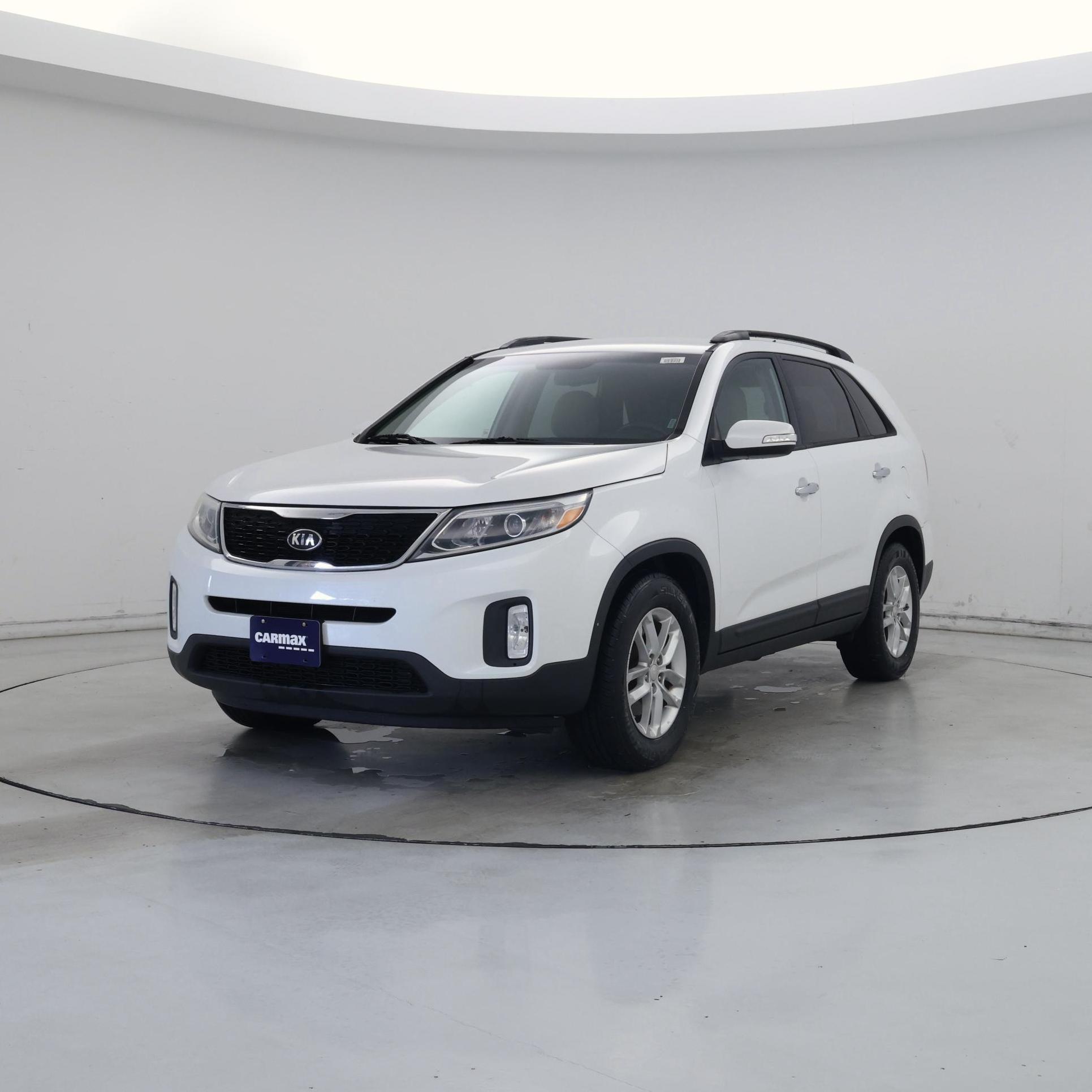 Thumbnail: 2015 Kia Sorento - 4