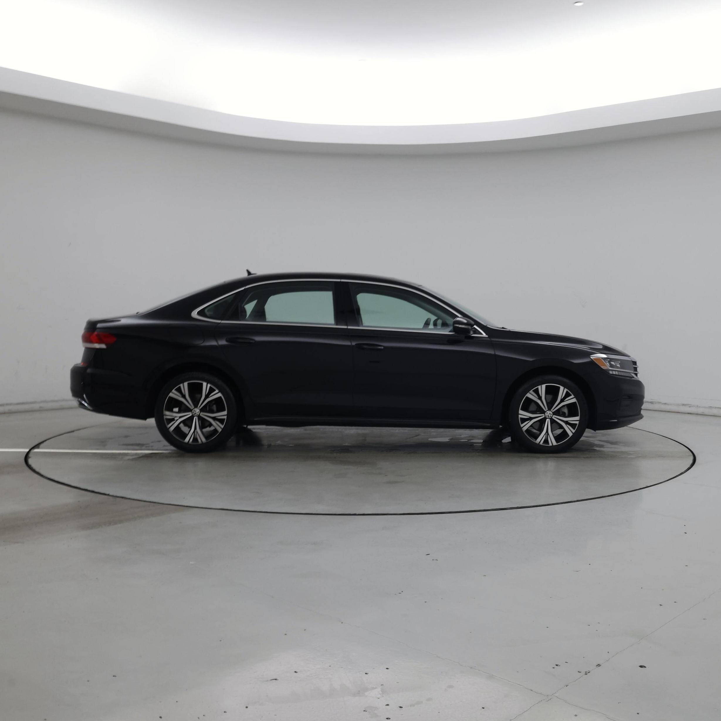 Thumbnail: 2021 Volkswagen Passat - 7