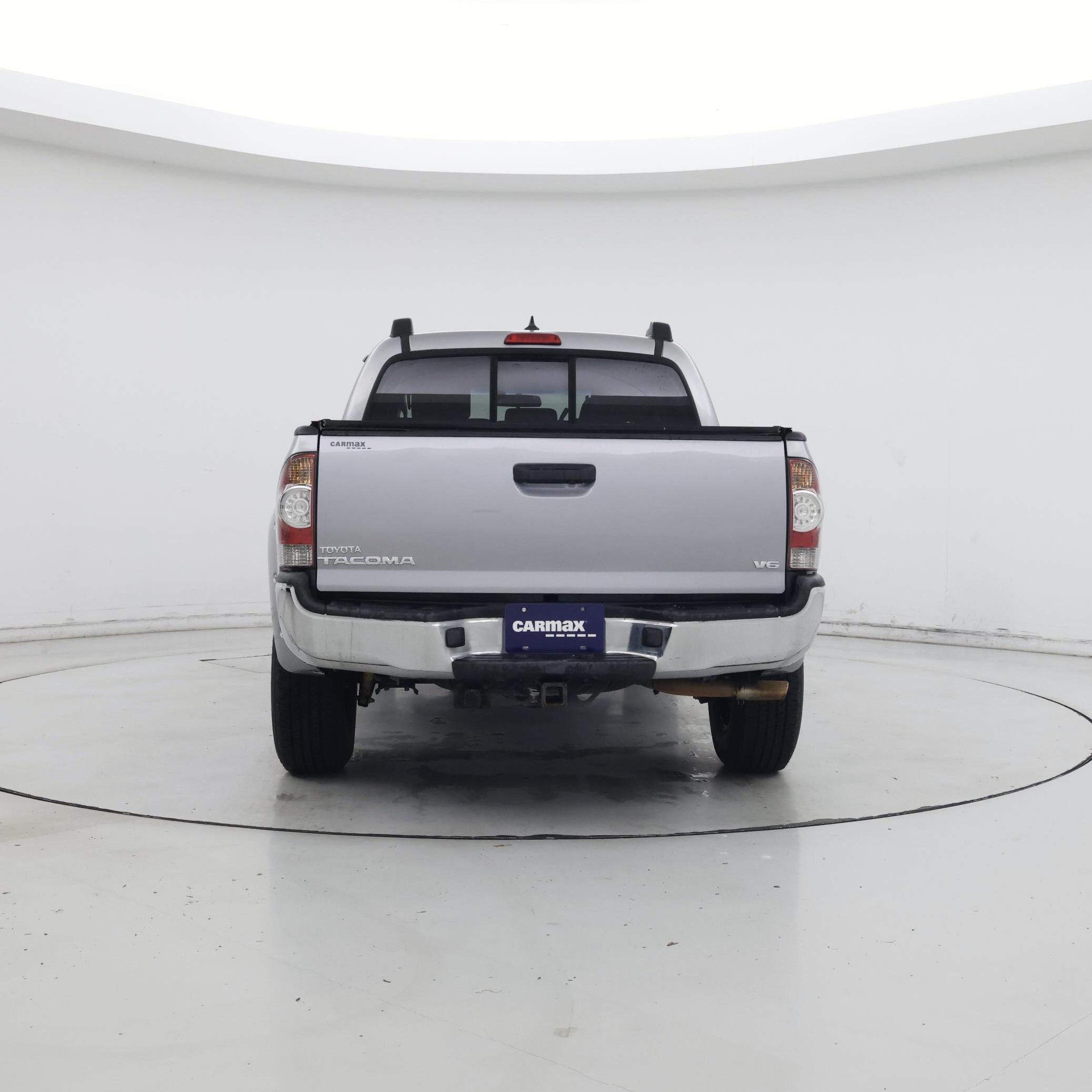 Thumbnail: 2015 Toyota Tacoma - 6