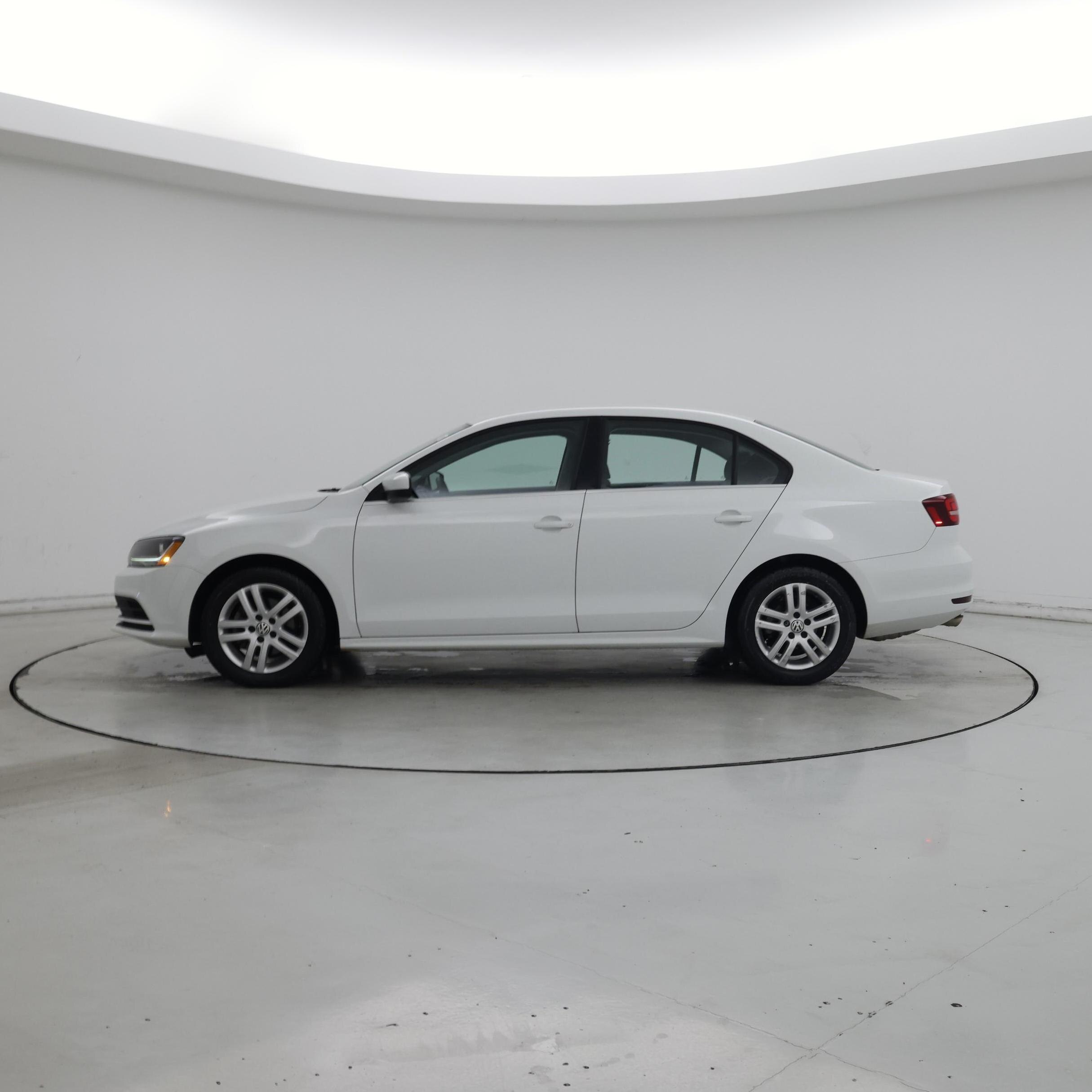 Thumbnail: 2017 Volkswagen Jetta - 3