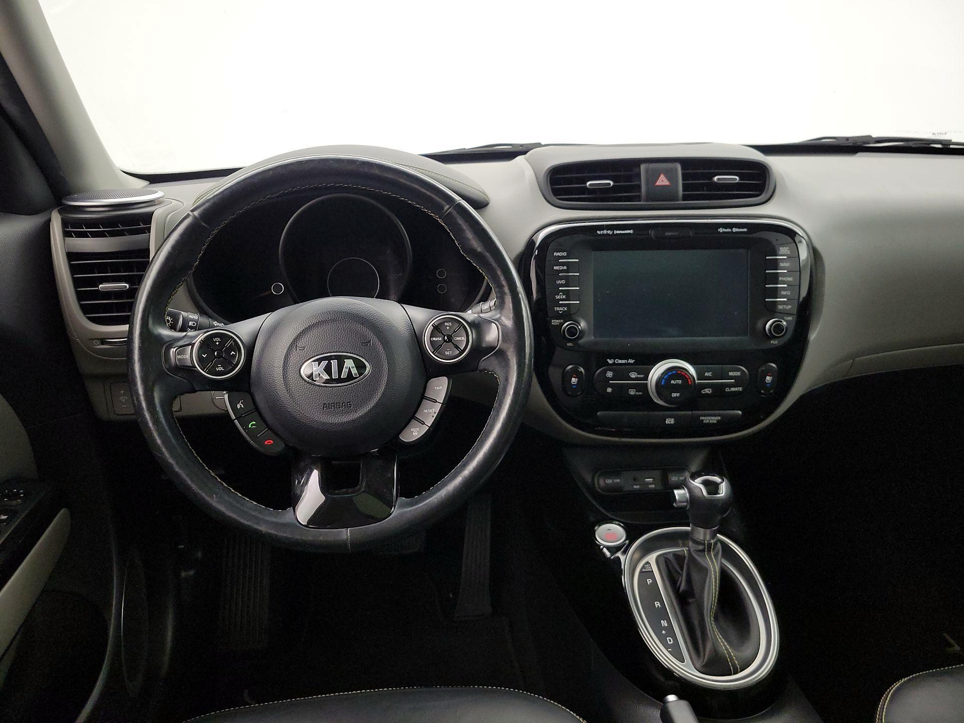 Thumbnail: 2016 Kia Soul - 10