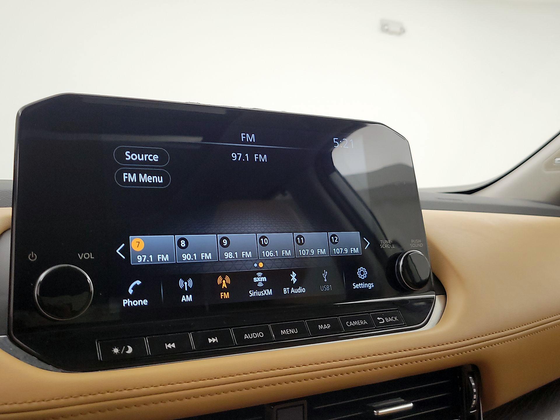 Thumbnail: 2021 Nissan Rogue - 16