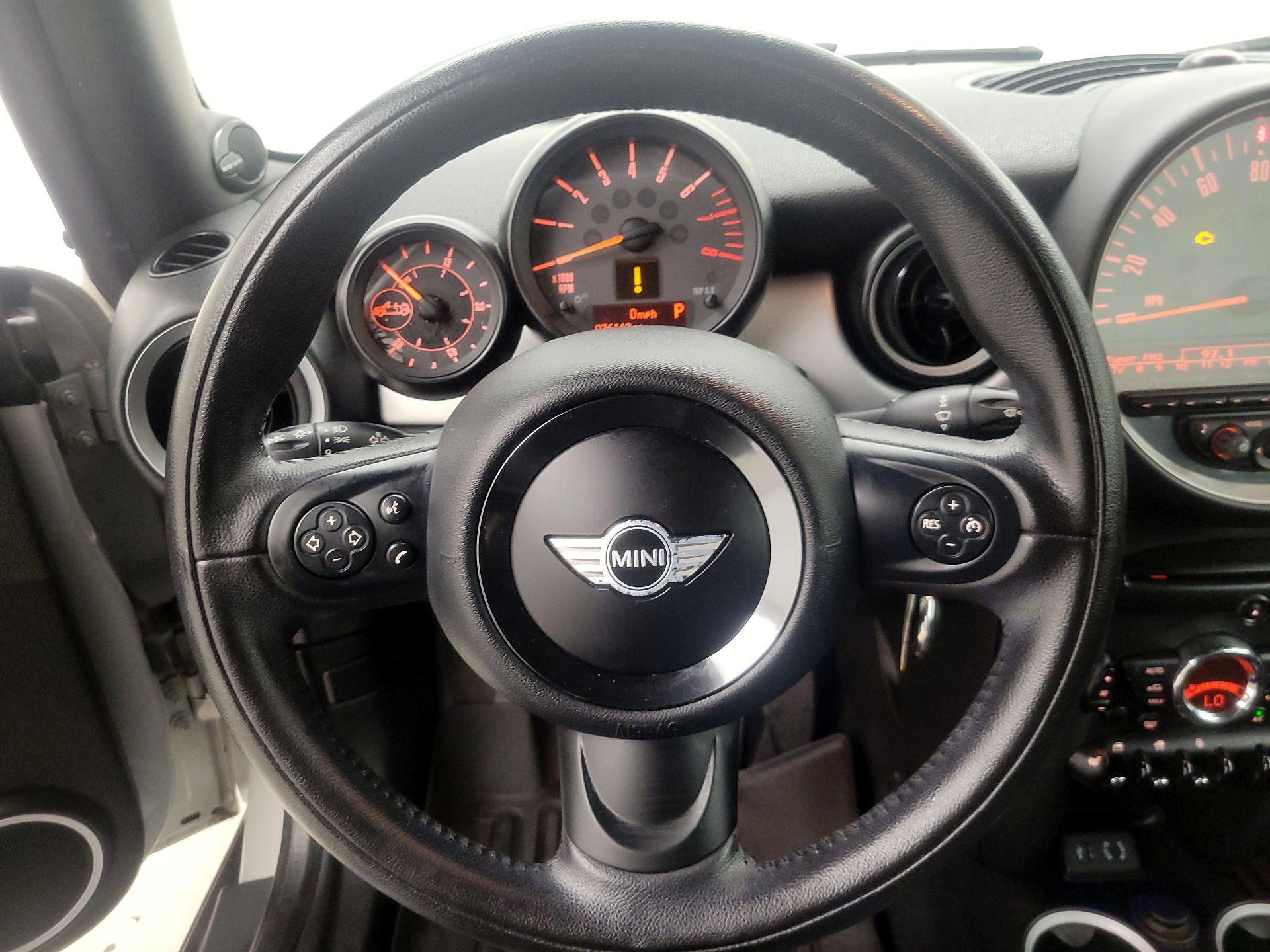 Thumbnail: 2015 MINI Cooper - 10