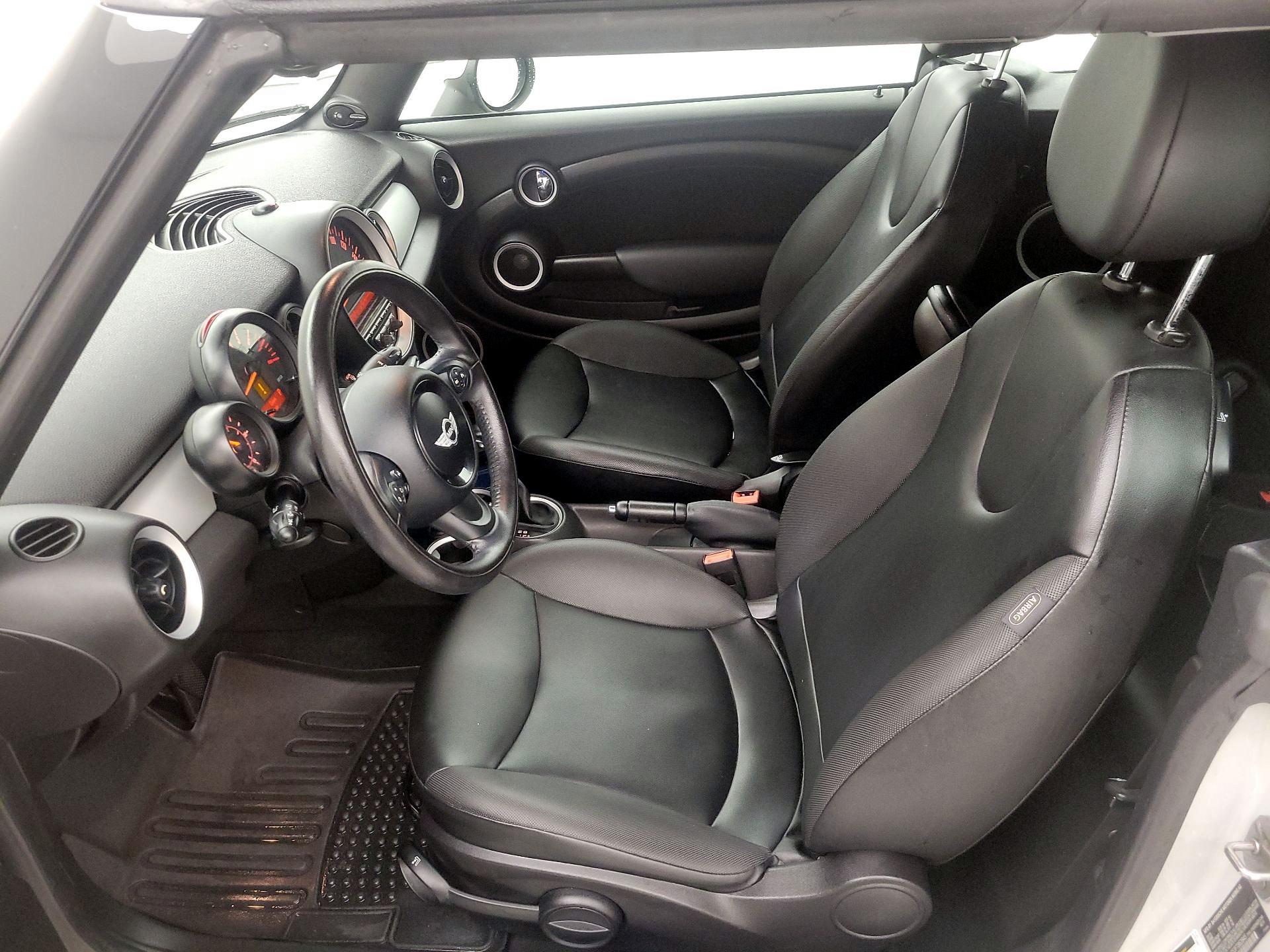 Thumbnail: 2015 MINI Cooper - 11