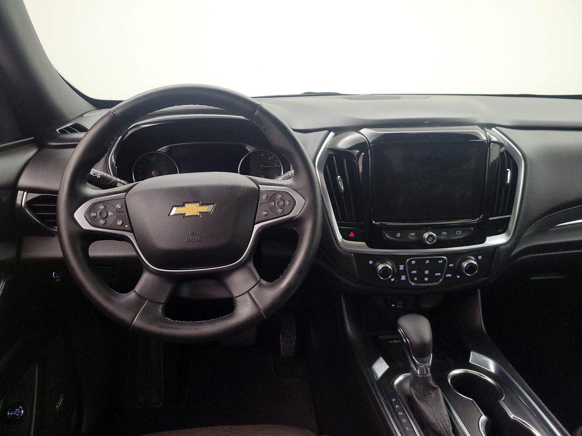 Thumbnail: 2023 Chevrolet Traverse - 10