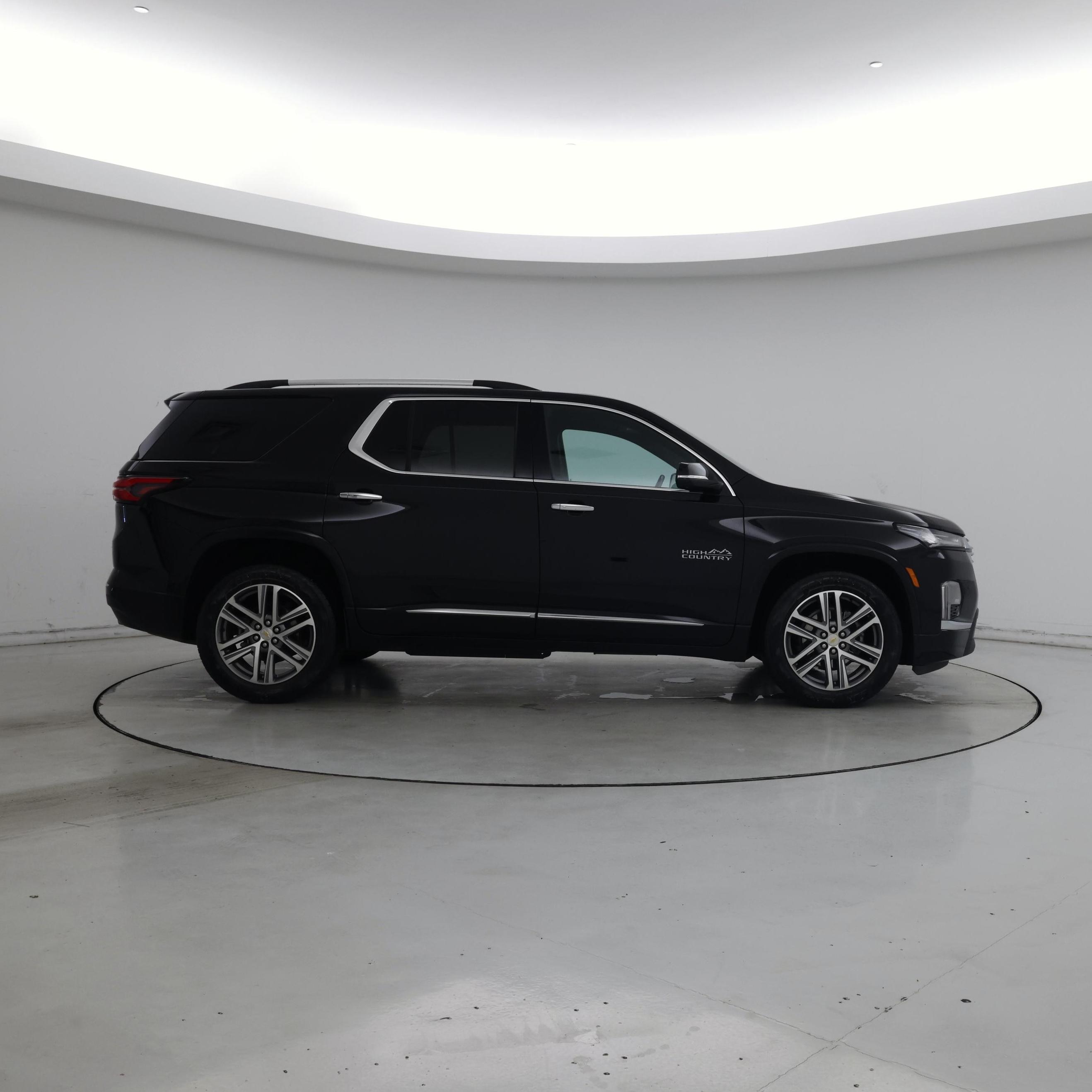 Thumbnail: 2023 Chevrolet Traverse - 7