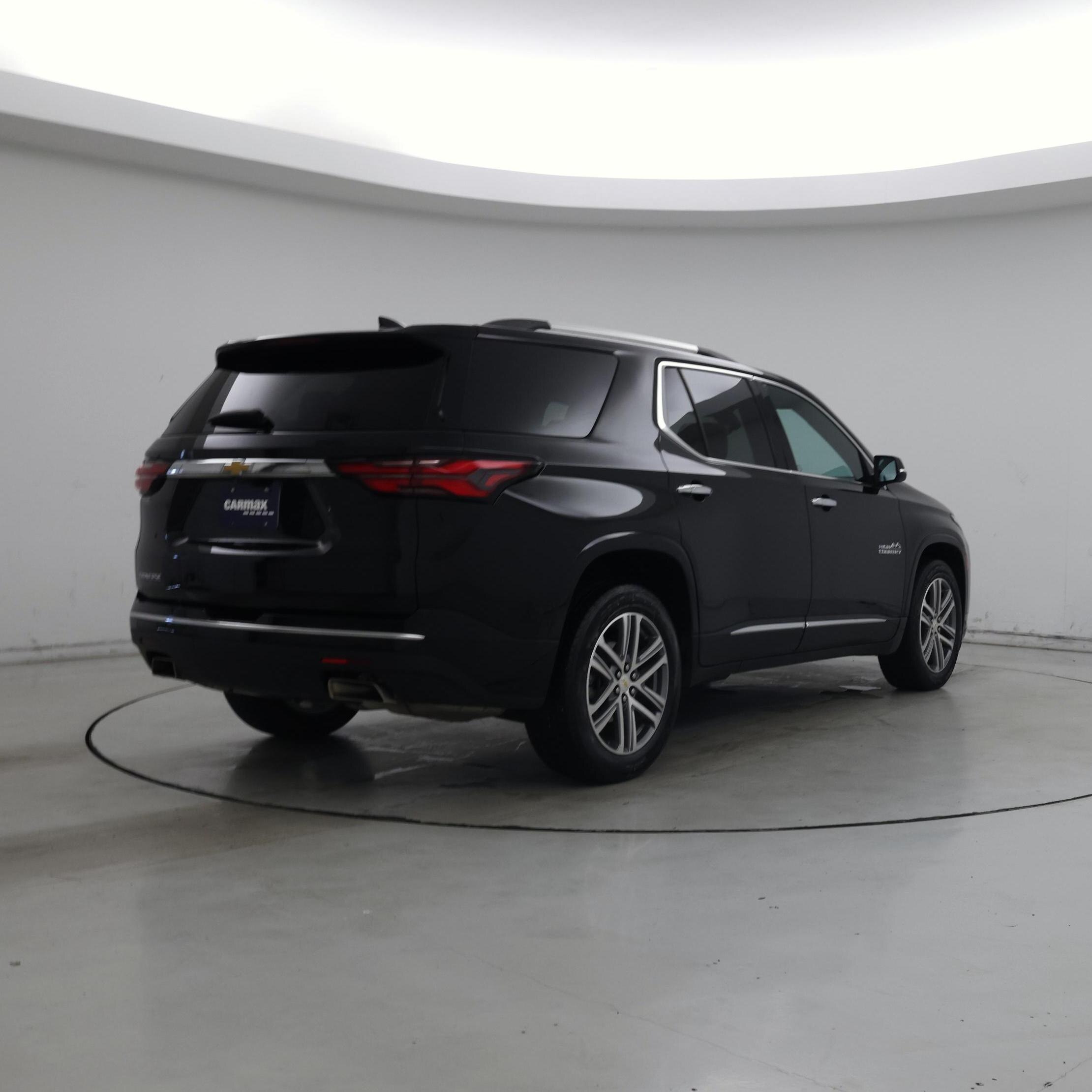 Thumbnail: 2023 Chevrolet Traverse - 8