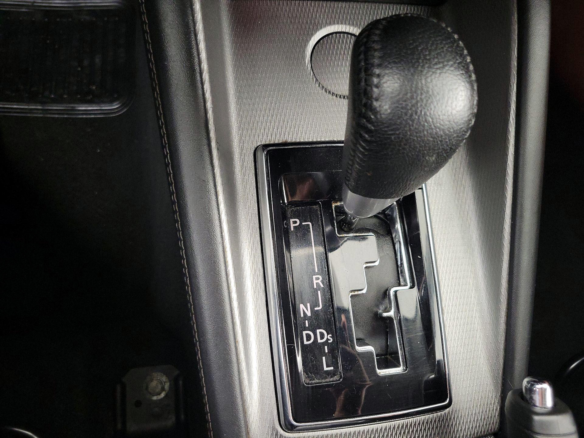 Thumbnail: 2021 Mitsubishi Outlander Sport - 17