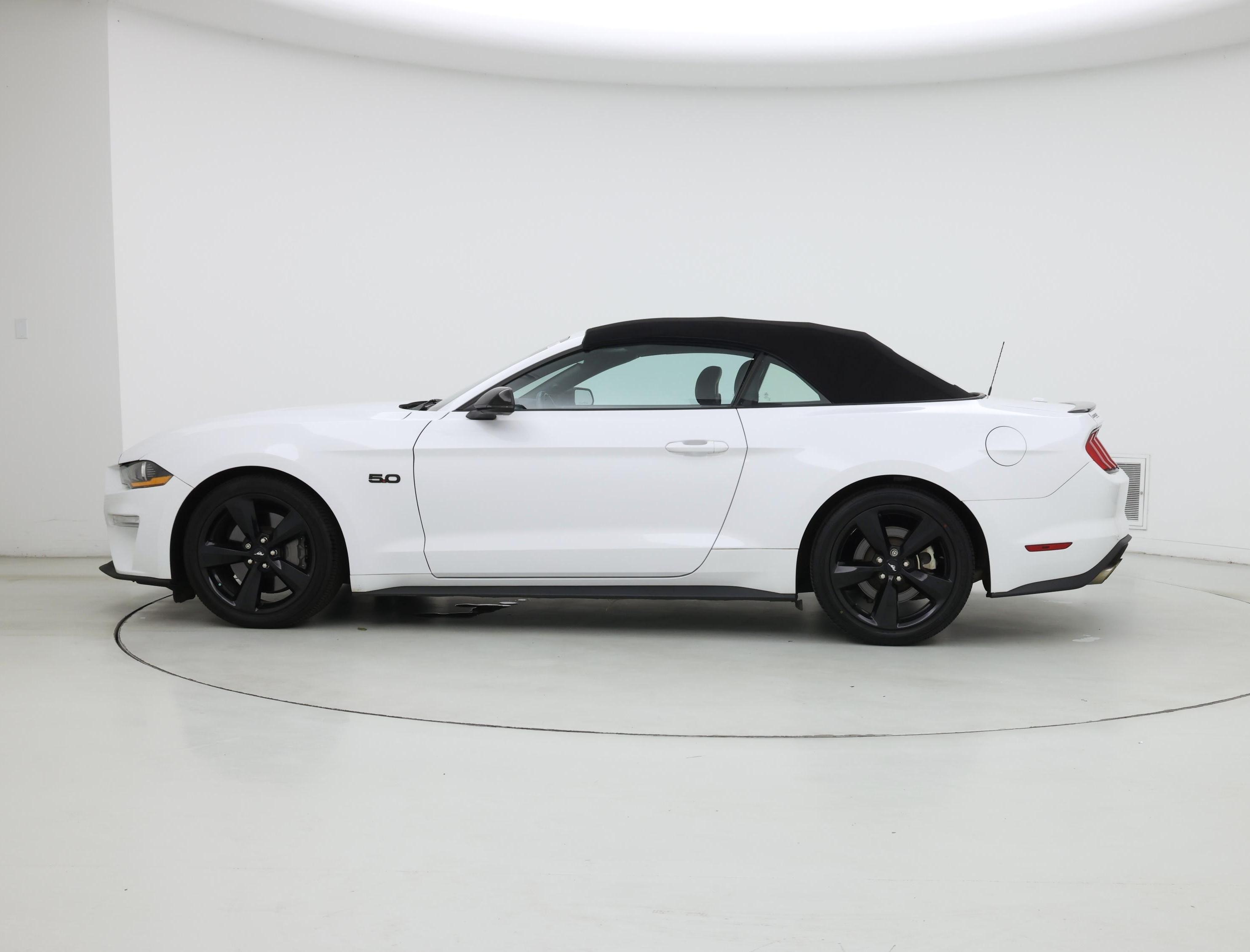 Thumbnail: 2021 Ford Mustang - 3