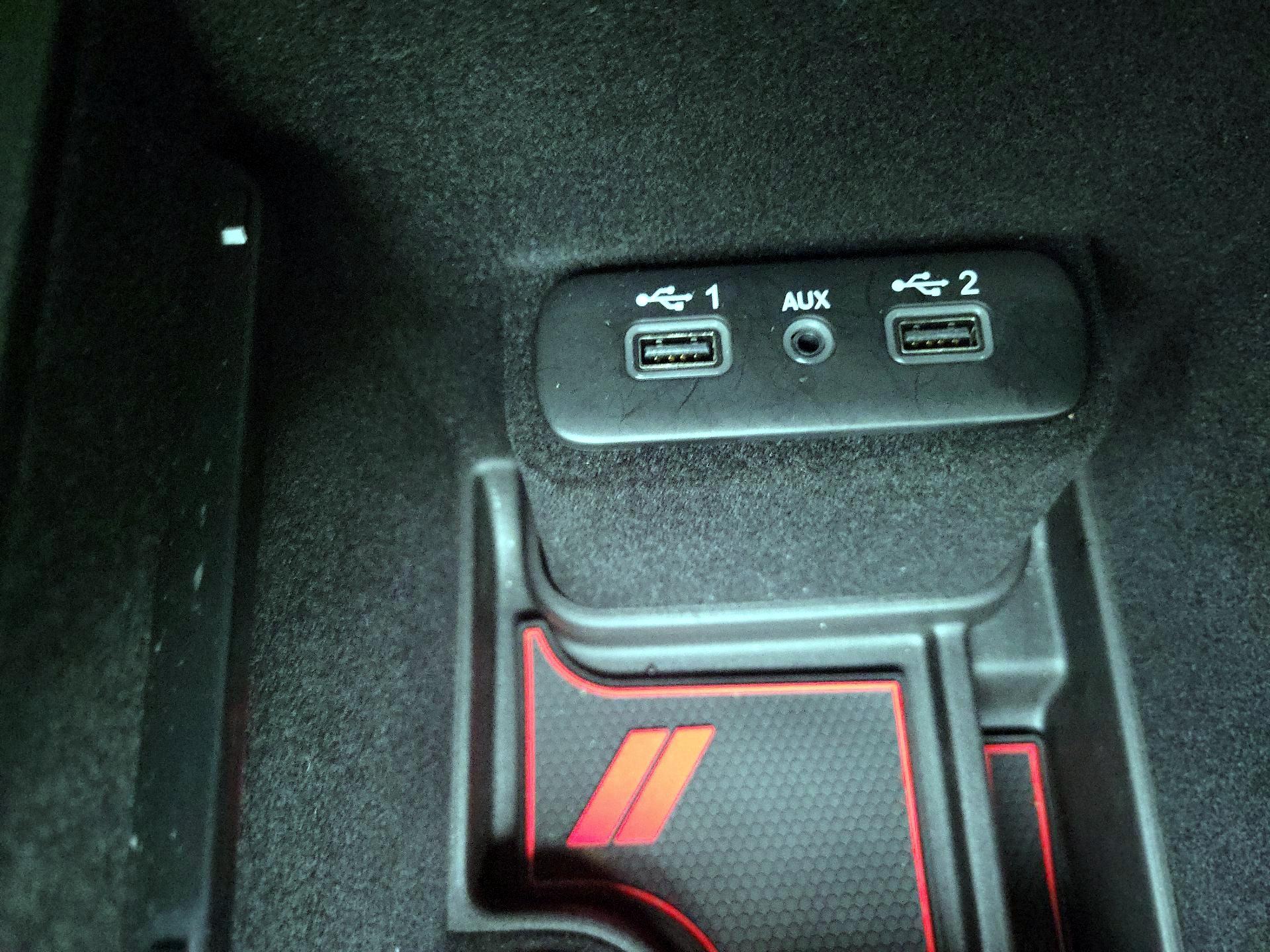 Thumbnail: 2021 Dodge Charger - 18