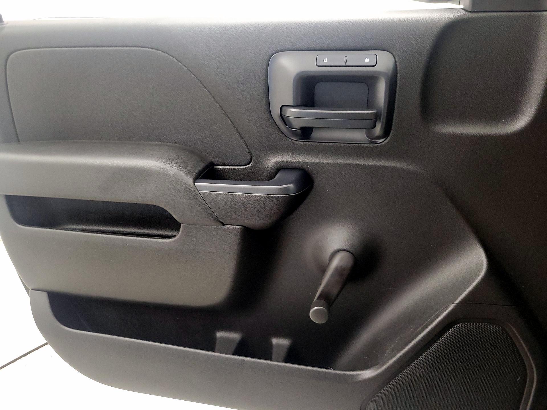 Thumbnail: 2015 Chevrolet Silverado 1500 - 12
