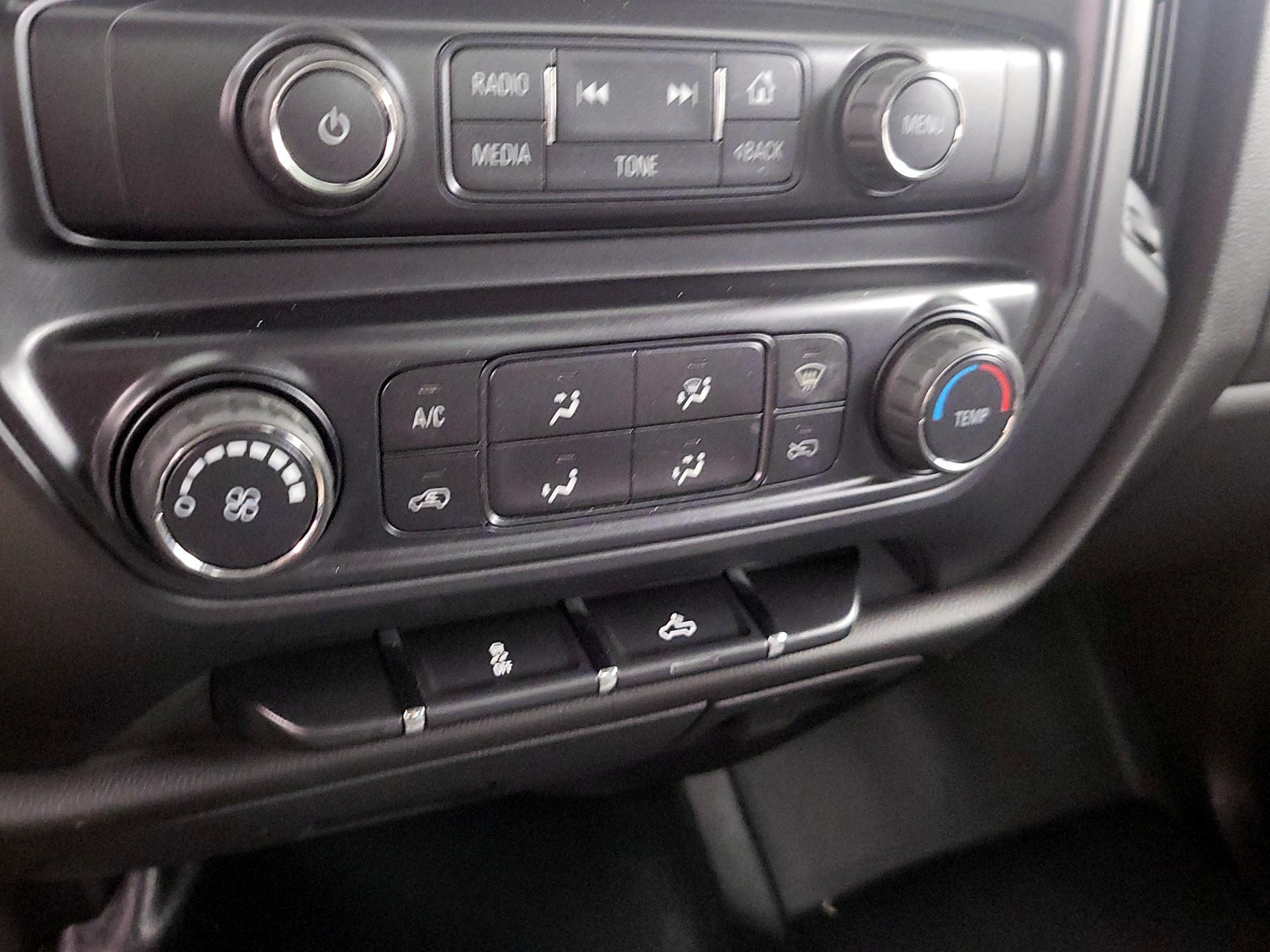 Thumbnail: 2015 Chevrolet Silverado 1500 - 15