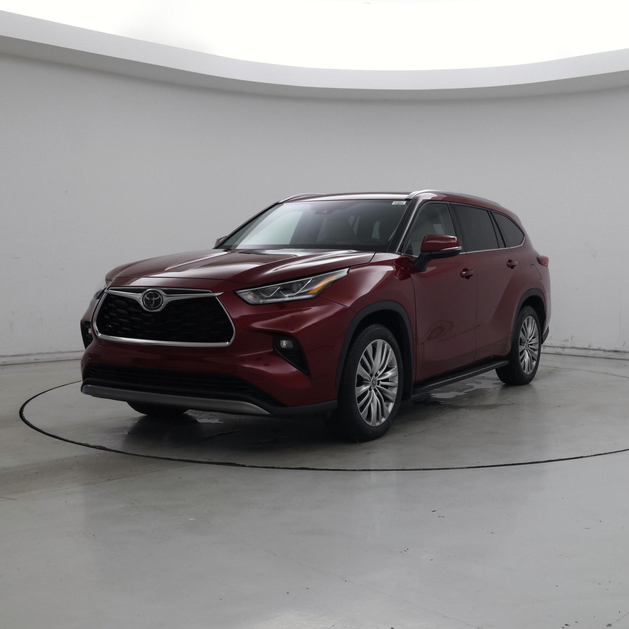 Thumbnail: 2022 Toyota Highlander - 4