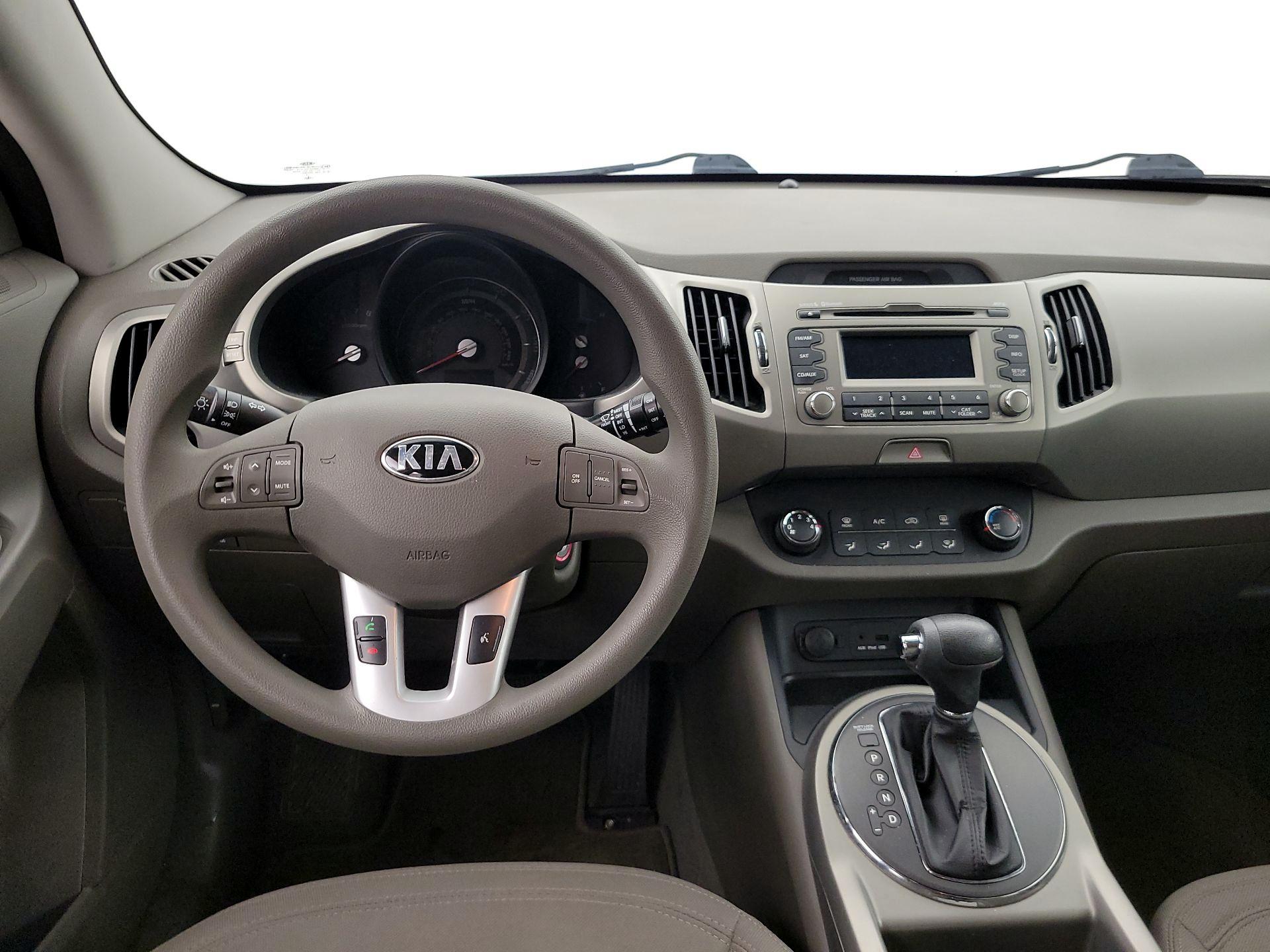 Thumbnail: 2013 Kia Sportage - 10
