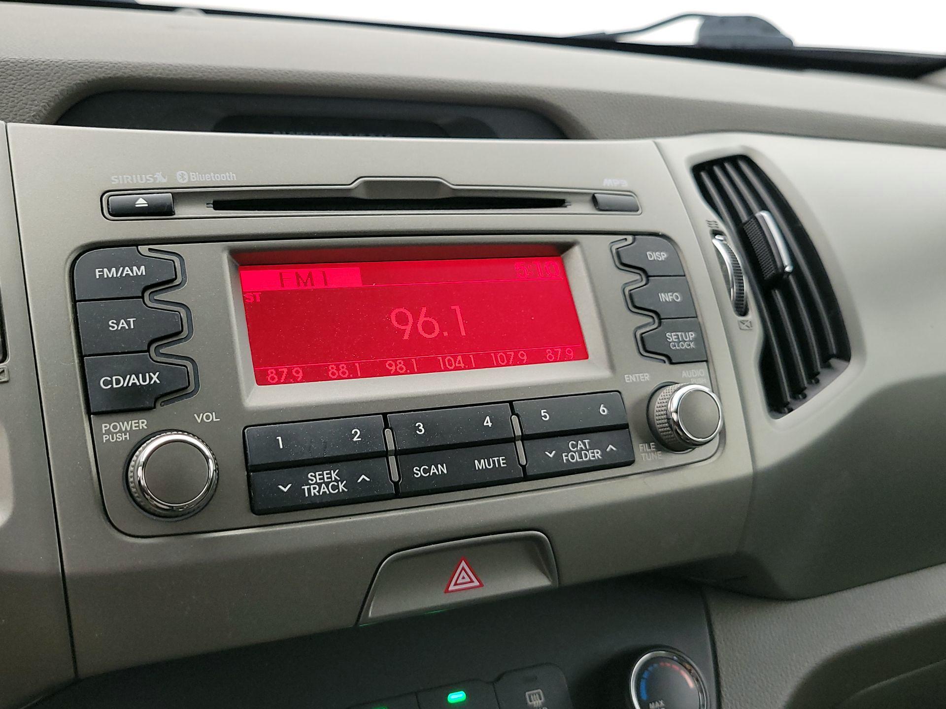 Thumbnail: 2013 Kia Sportage - 14