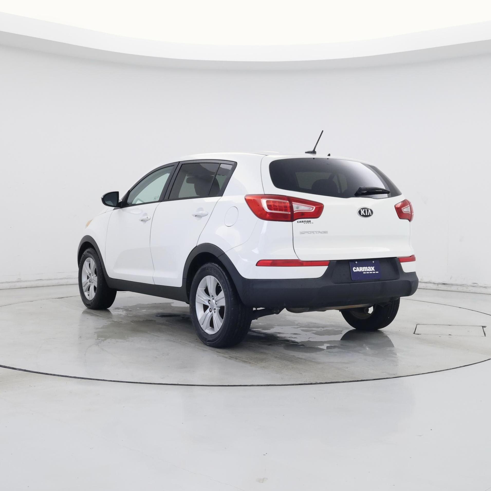 Thumbnail: 2013 Kia Sportage - 2