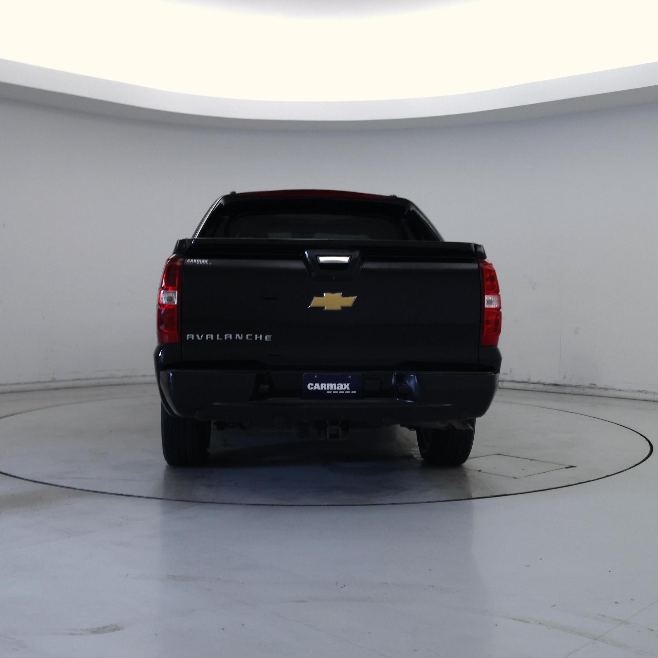 Thumbnail: 2013 Chevrolet Avalanche 1500 - 6
