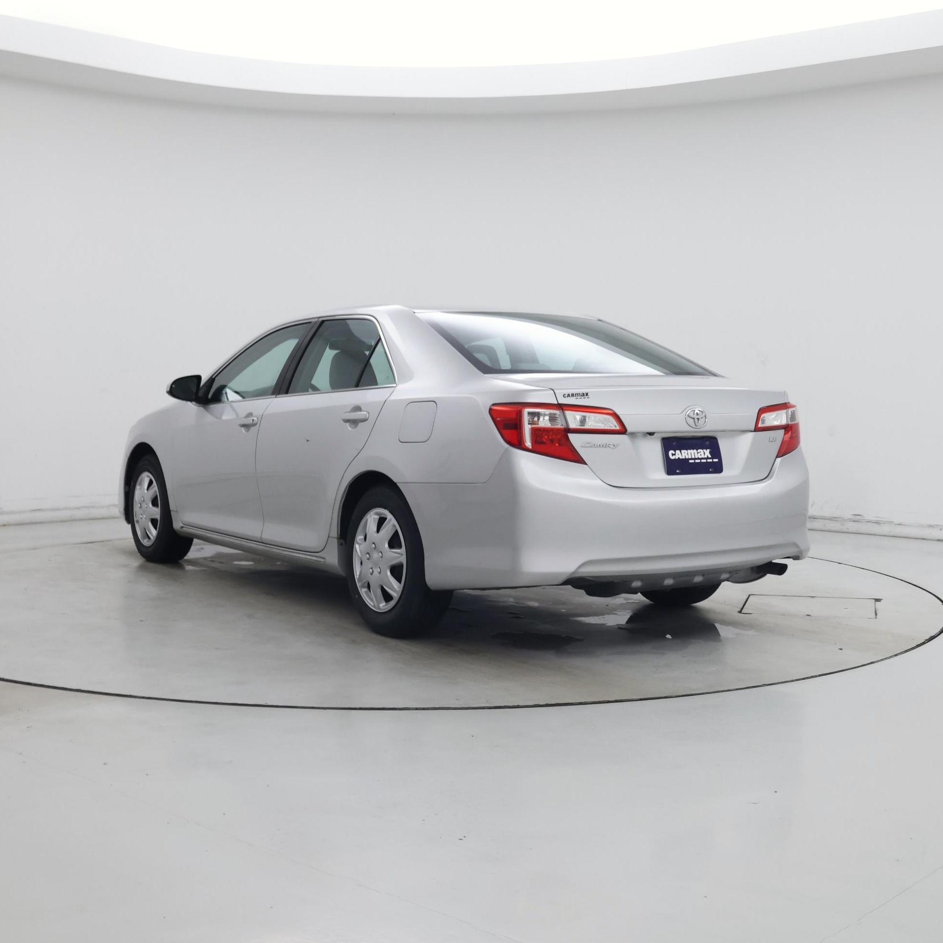 Thumbnail: 2014 Toyota Camry - 2