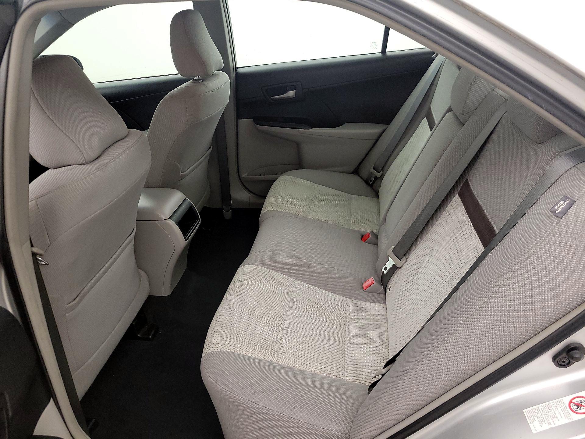 Thumbnail: 2014 Toyota Camry - 19