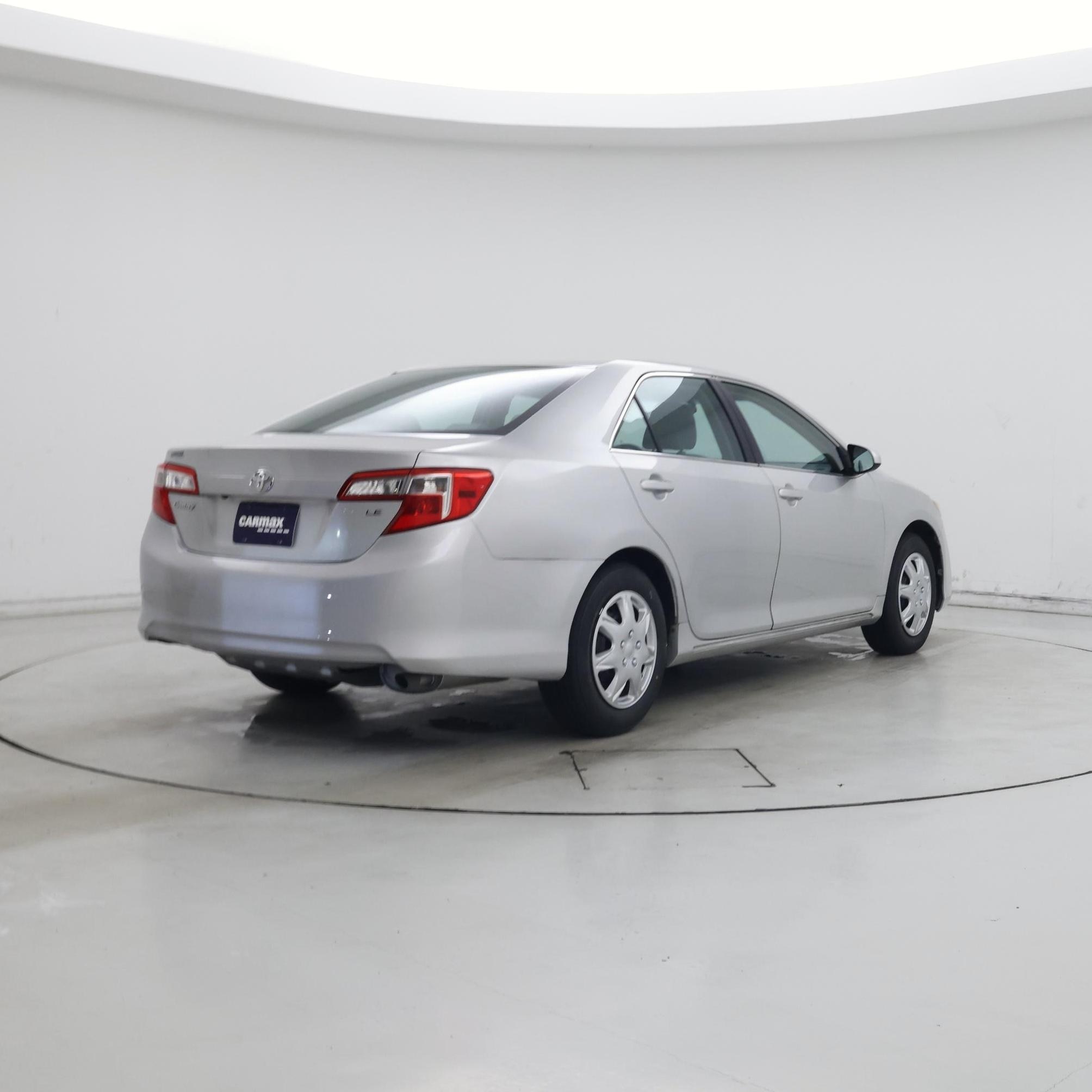 Thumbnail: 2014 Toyota Camry - 8