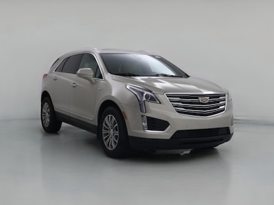Gold 2017 Cadillac XT5 Luxury