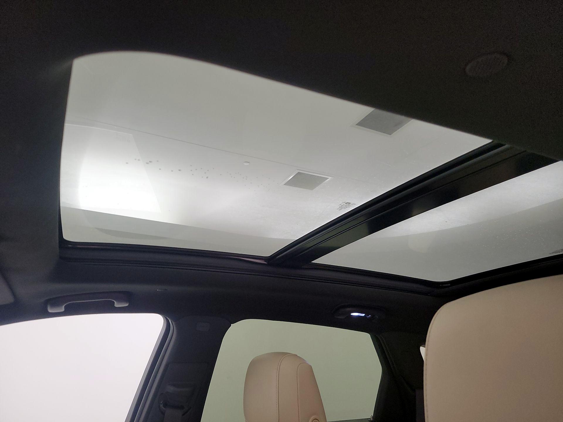 Thumbnail: 2017 Cadillac XT5 - 20