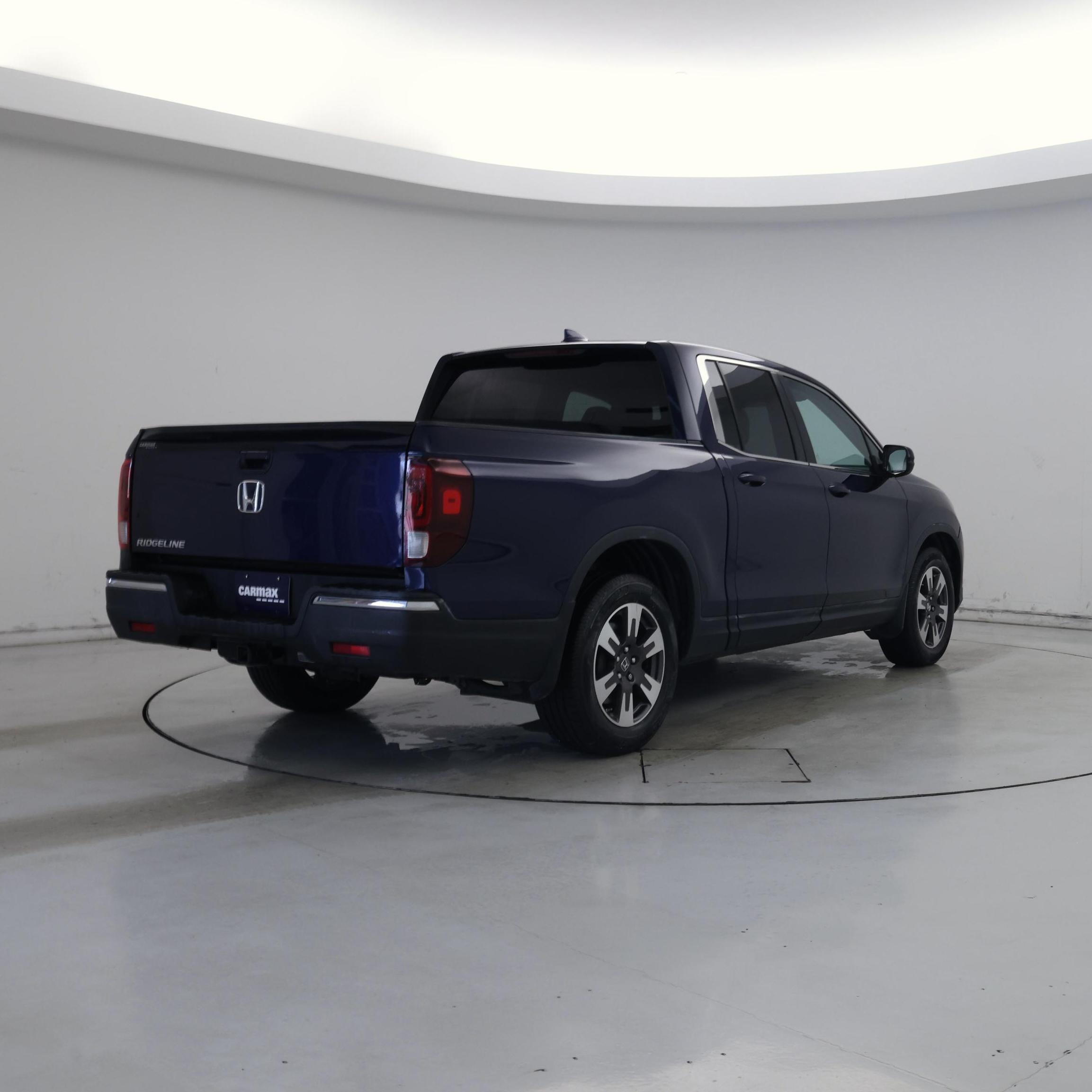Thumbnail: 2017 Honda Ridgeline - 8